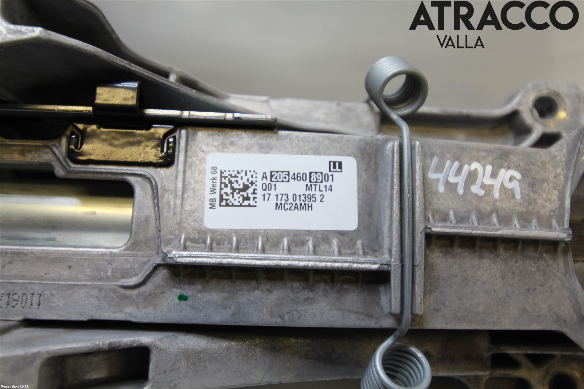 Mercedes-Benz MB E-KLASS (W213) 16-23 Rattakselaggregat Justerbart