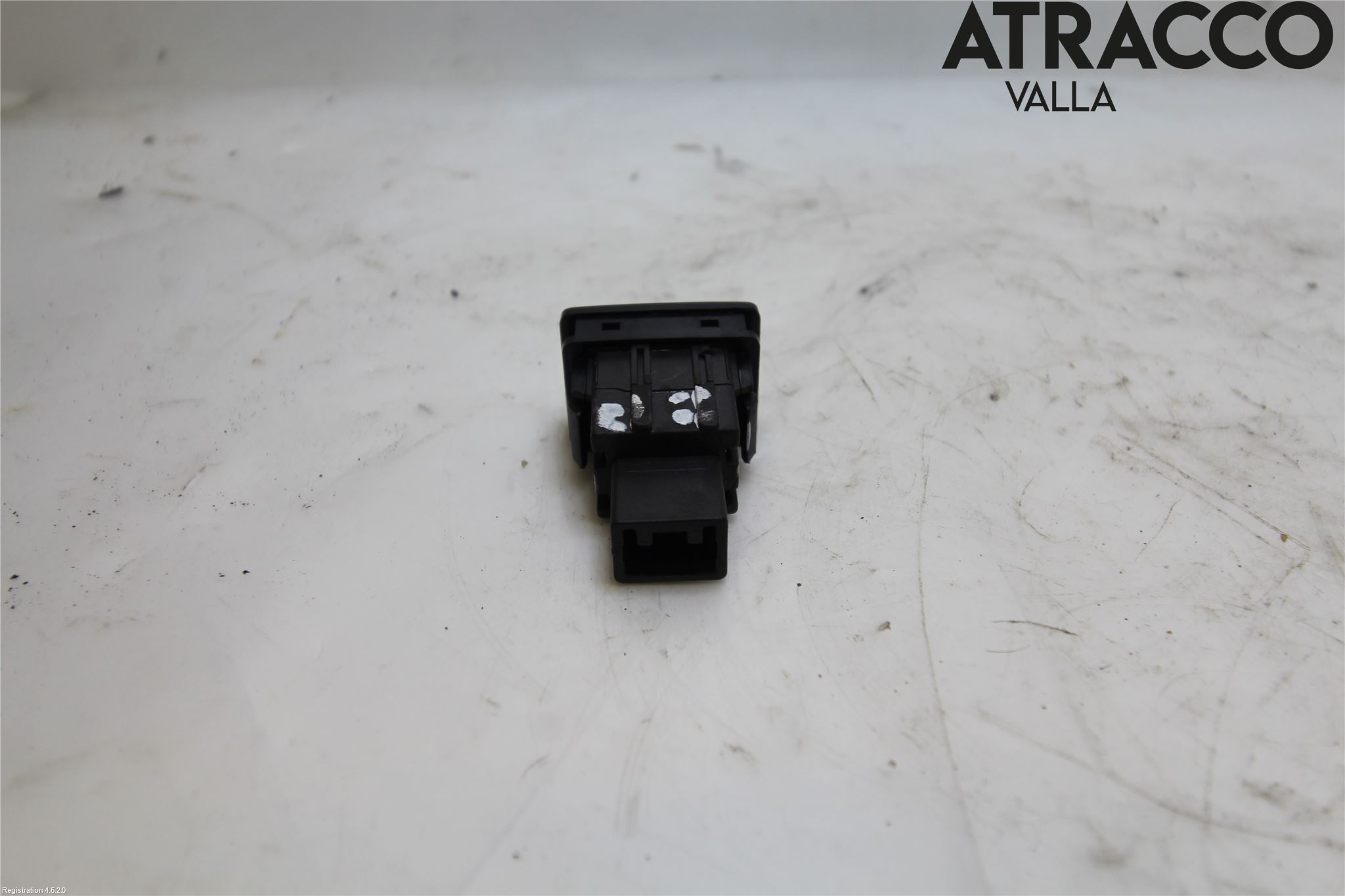 Toyota AURIS 13-19 Frontlykt Lysspredderreg