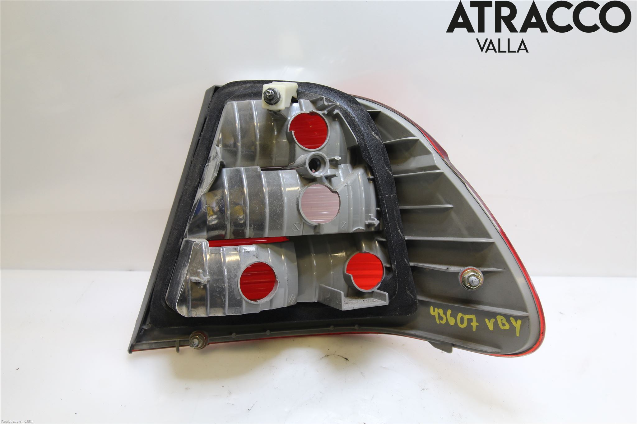 BMW 3 E46      98-05 Baklykt Venstre