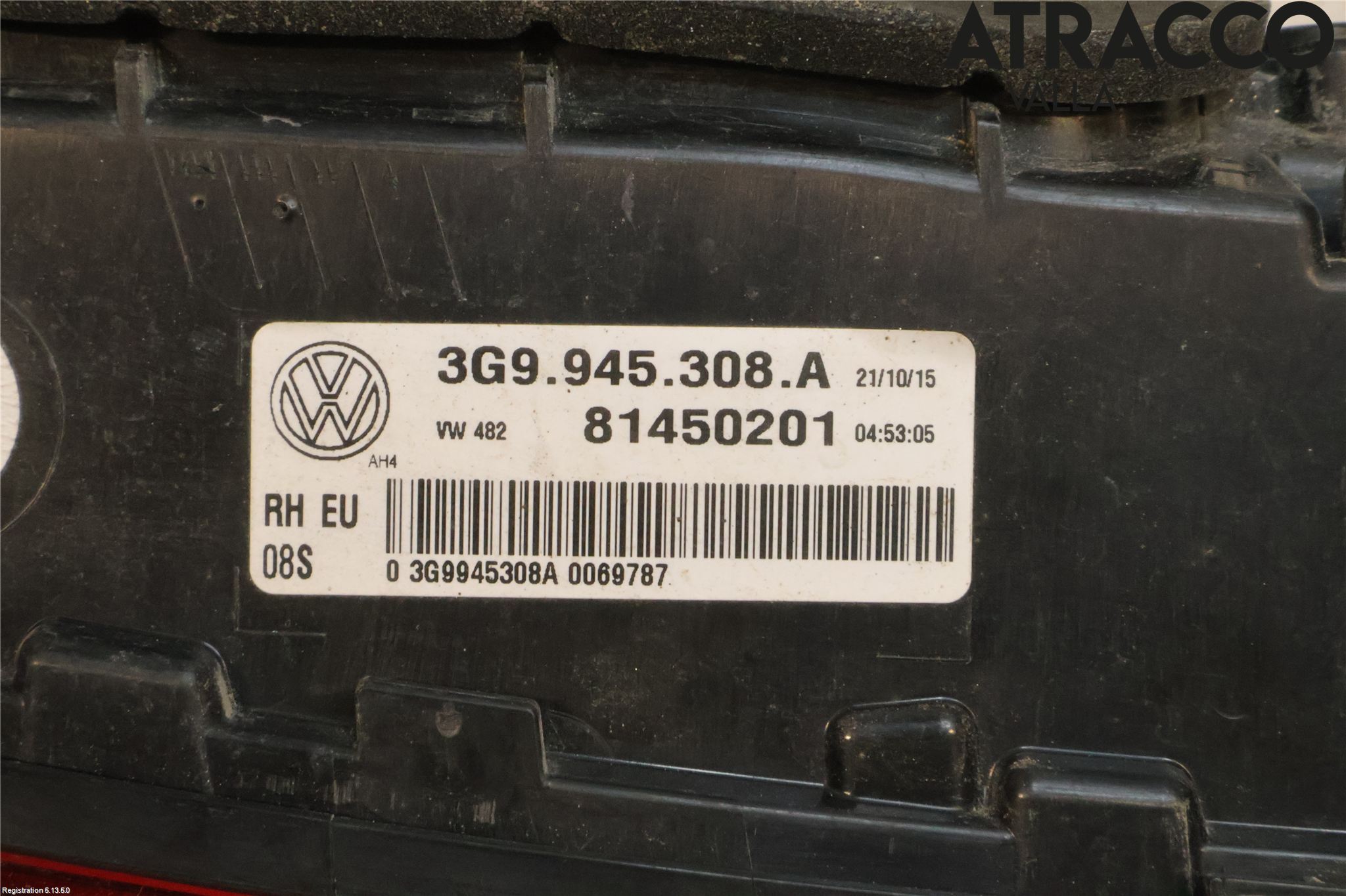 Volkswagen VW PASSAT 15-19 Baklykt Høyre  På Luke(Indre)