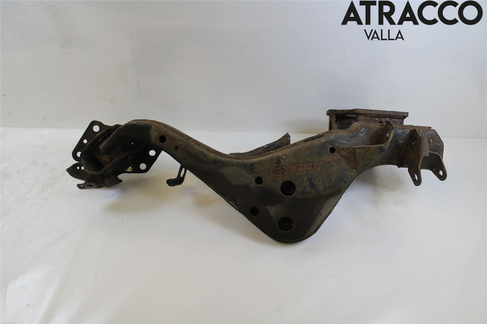 Nissan QASHQAI 14-17 Bærearm Bak Venstre