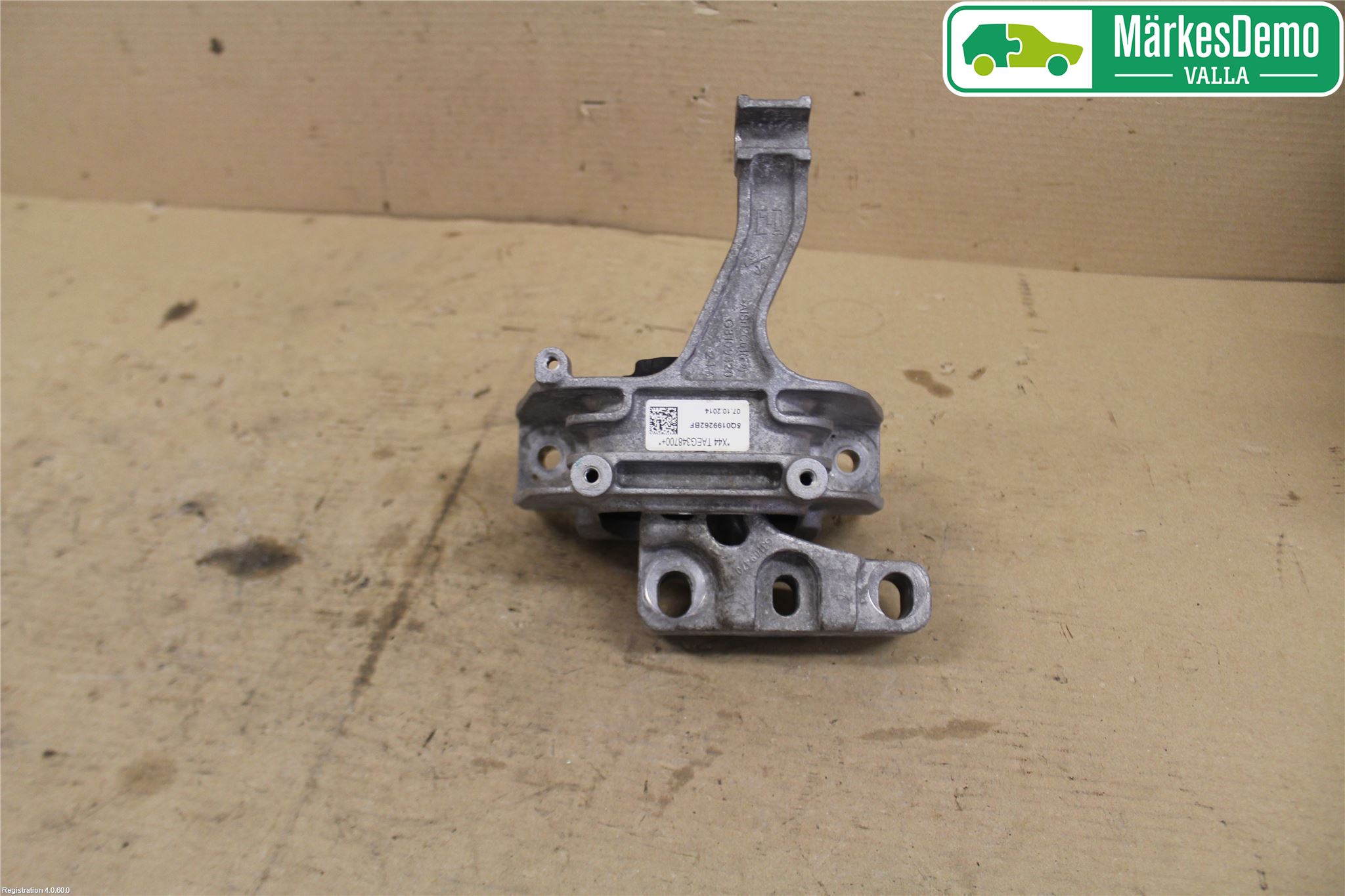 Volkswagen VW GOLF / E-GOLF VII 13-20 Motor Feste Stål-Alu