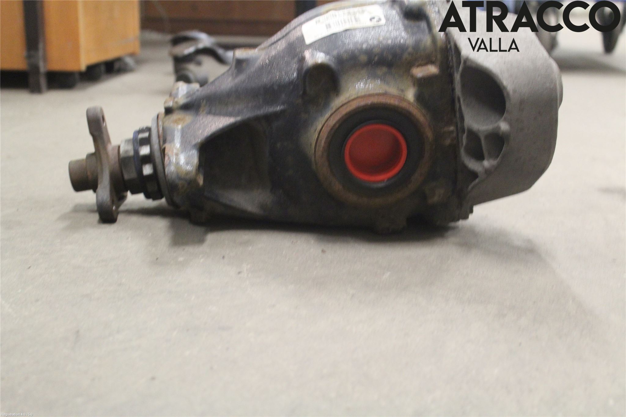 BMW 3 F30/F31/F80 12-19 Bakaksel Kardang Bak -Diff