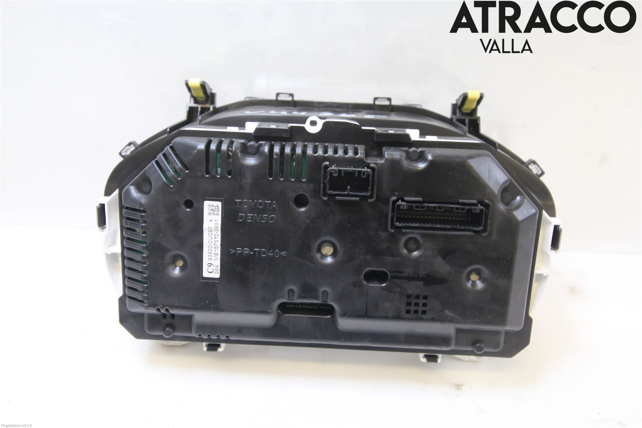 Toyota YARIS XP130 15-20 Instr Kombinert