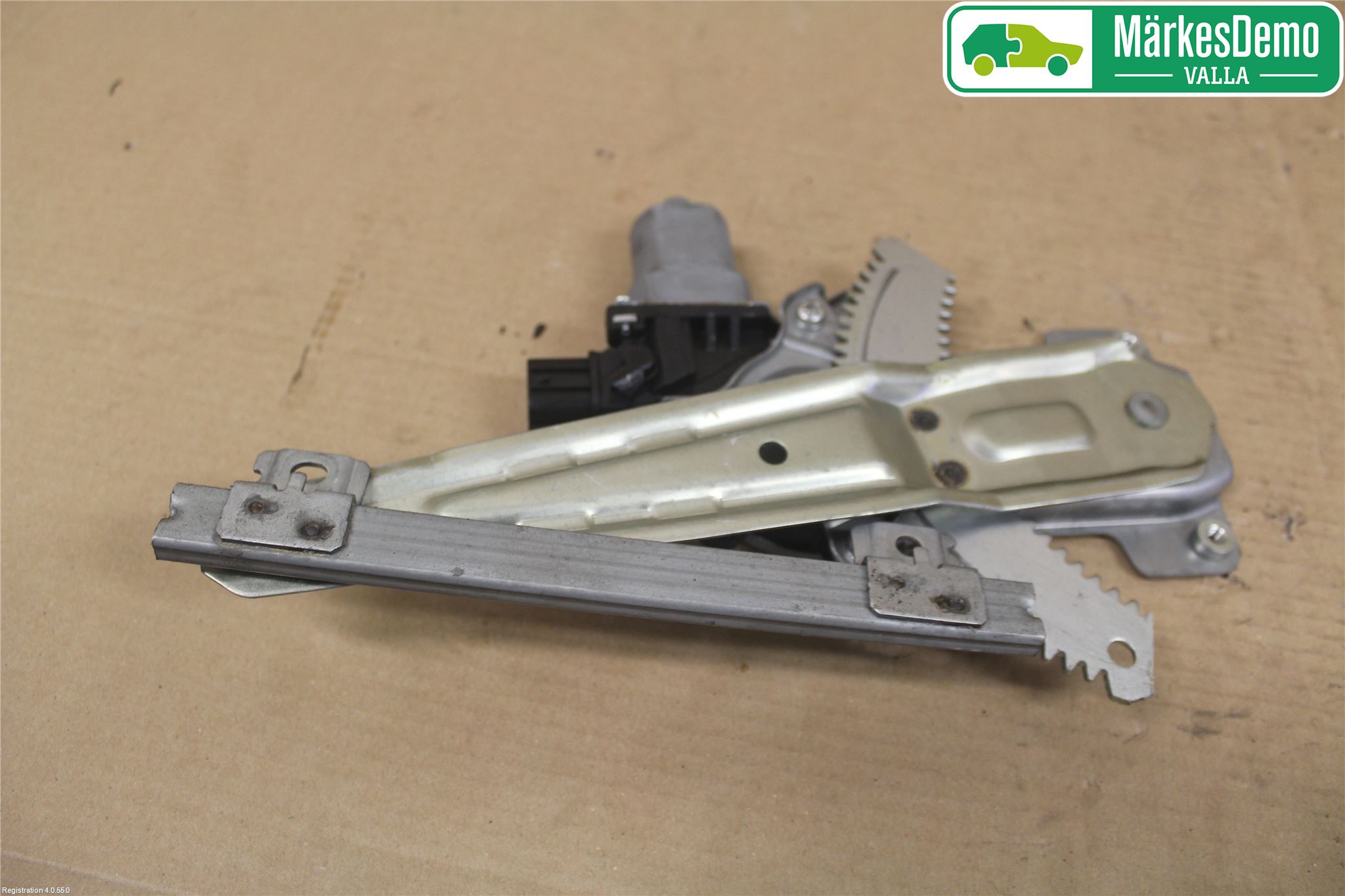 Mitsubishi OUTLANDER 07-12 Vindusheis El Komp