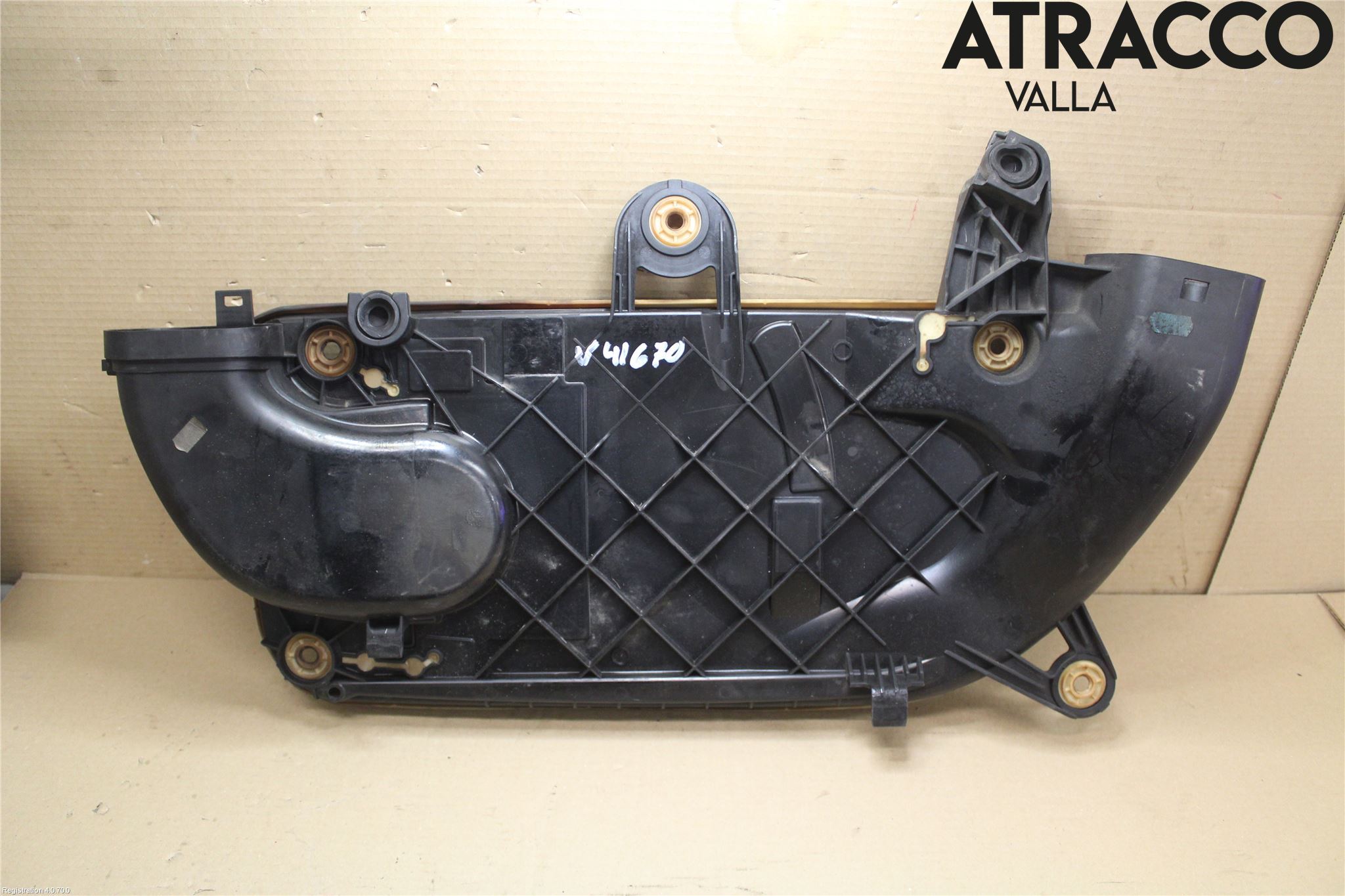 BMW 5 F10/F11/F18 09-17 Luftfilter Boks