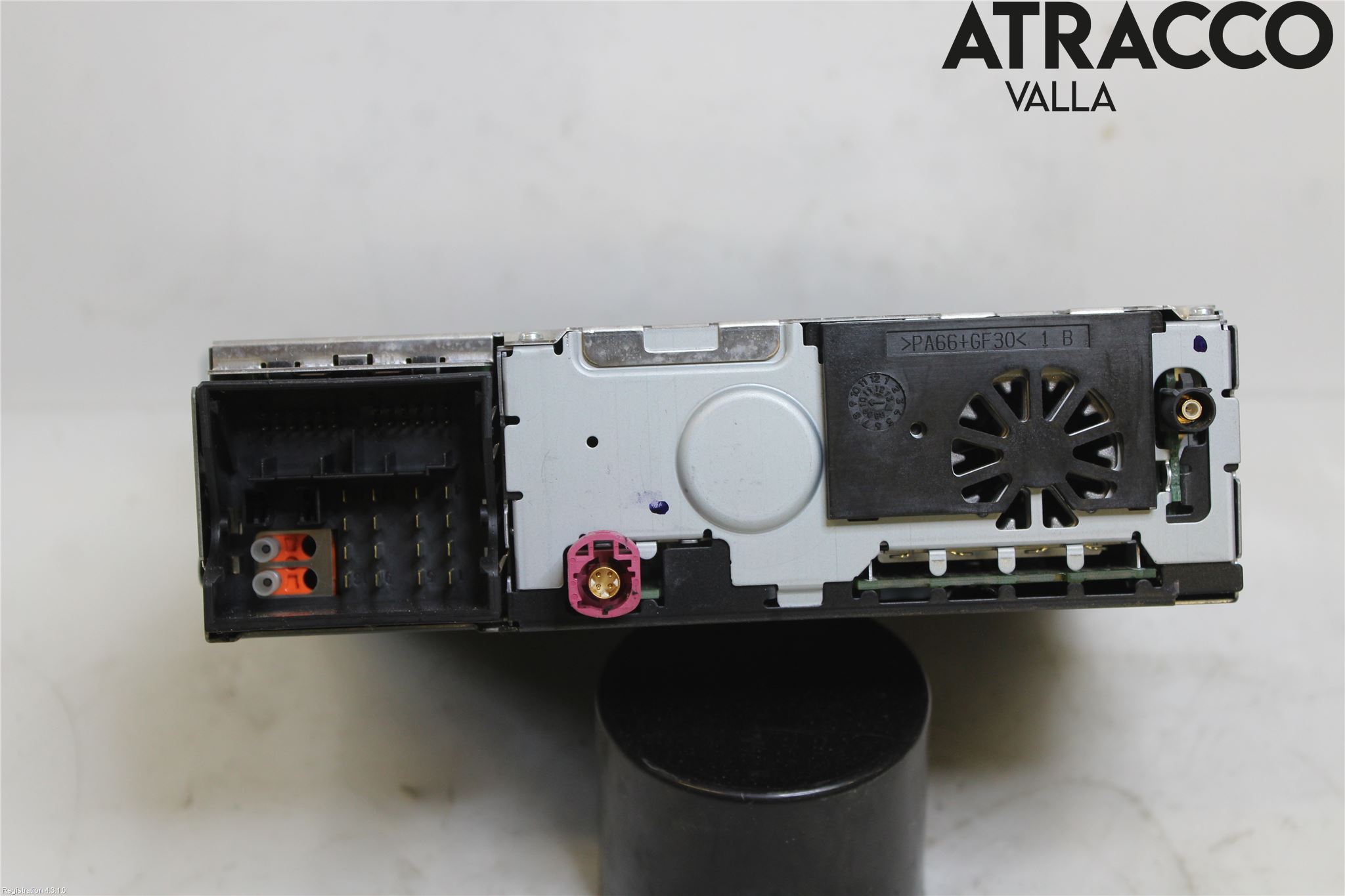 BMW 5 F10/F11/F18 09-17 Stereo Radio Med Cd