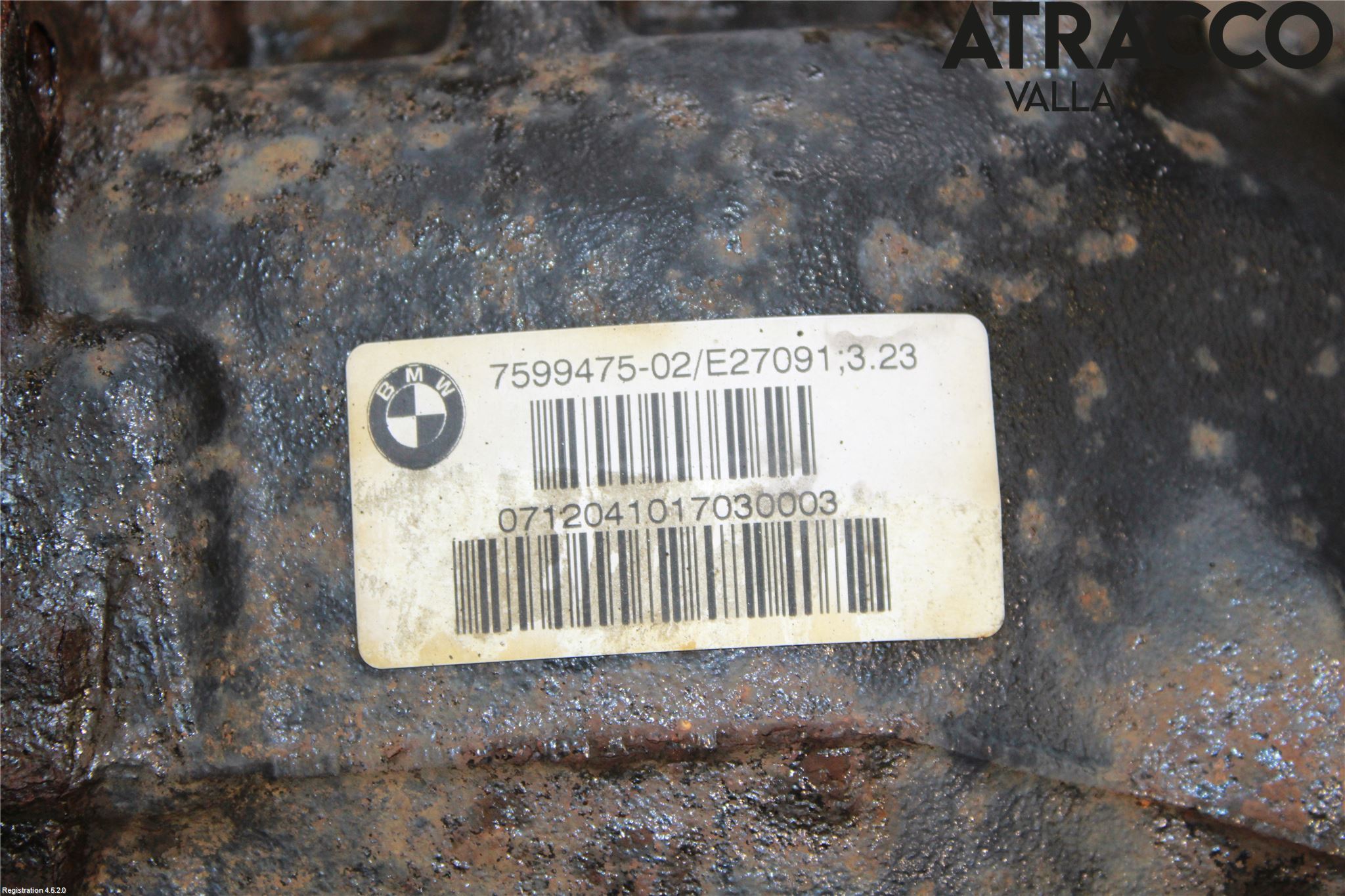 BMW 3 F30/F31/F80 12-19 Bakaksel Kardang Bak -Diff
