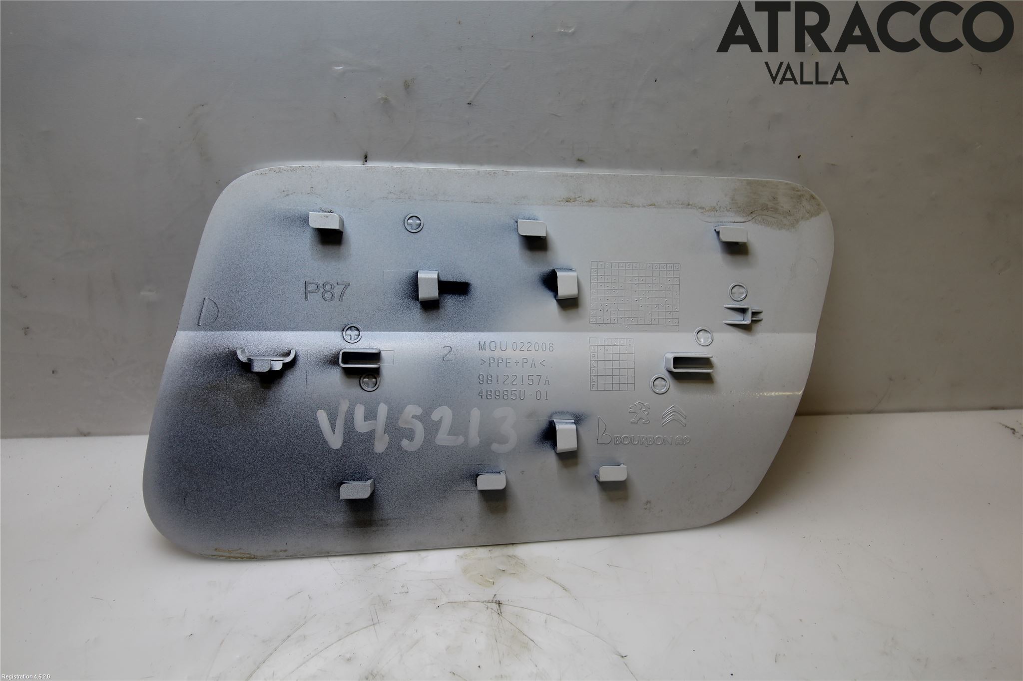 Peugeot 5008 17-24 Drivstoff Tankluke