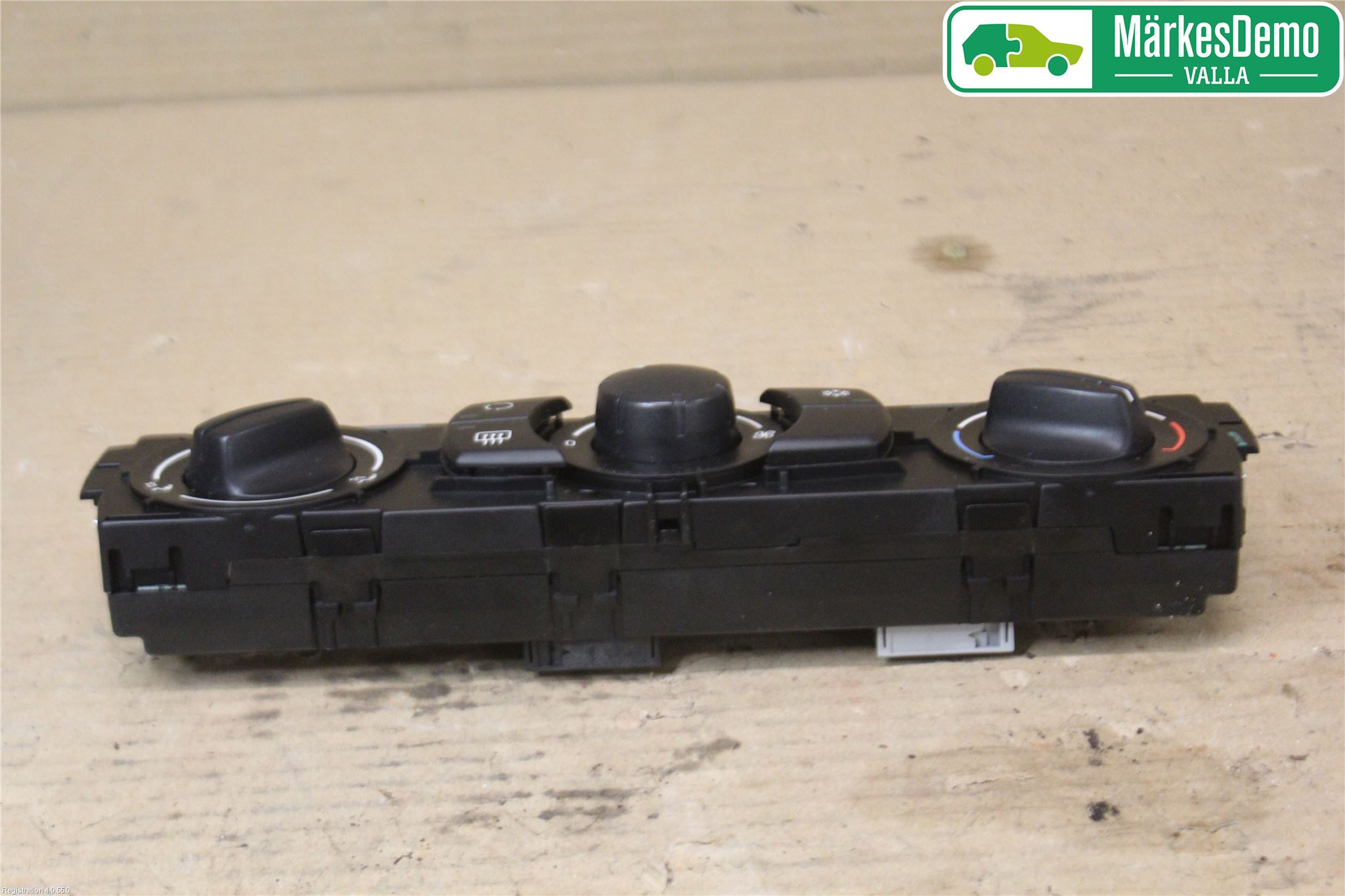 BMW X1 E84 10-15 Varme Ac Betjening-Display