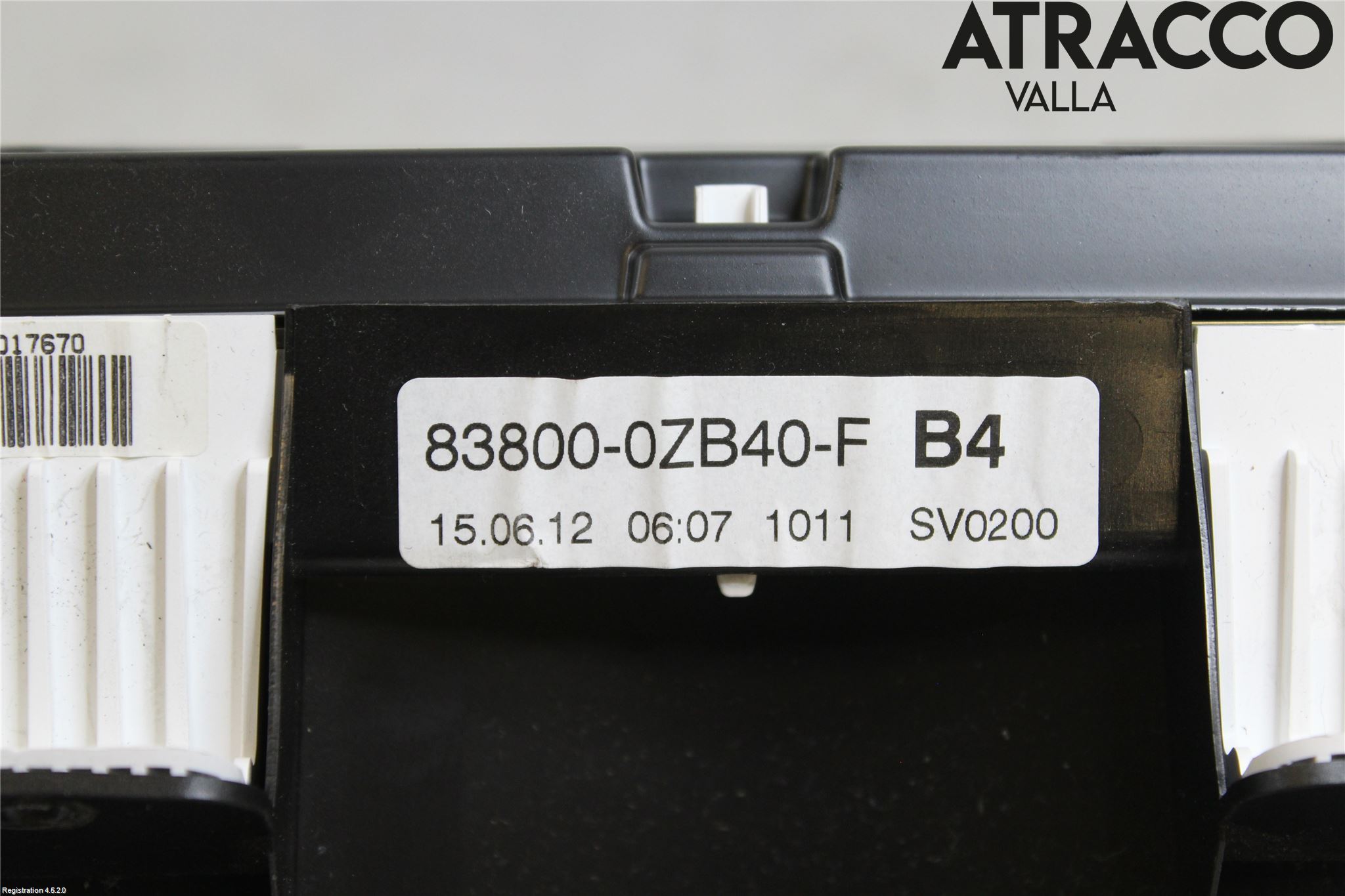 Toyota AURIS 10-12 Instr Kombinert