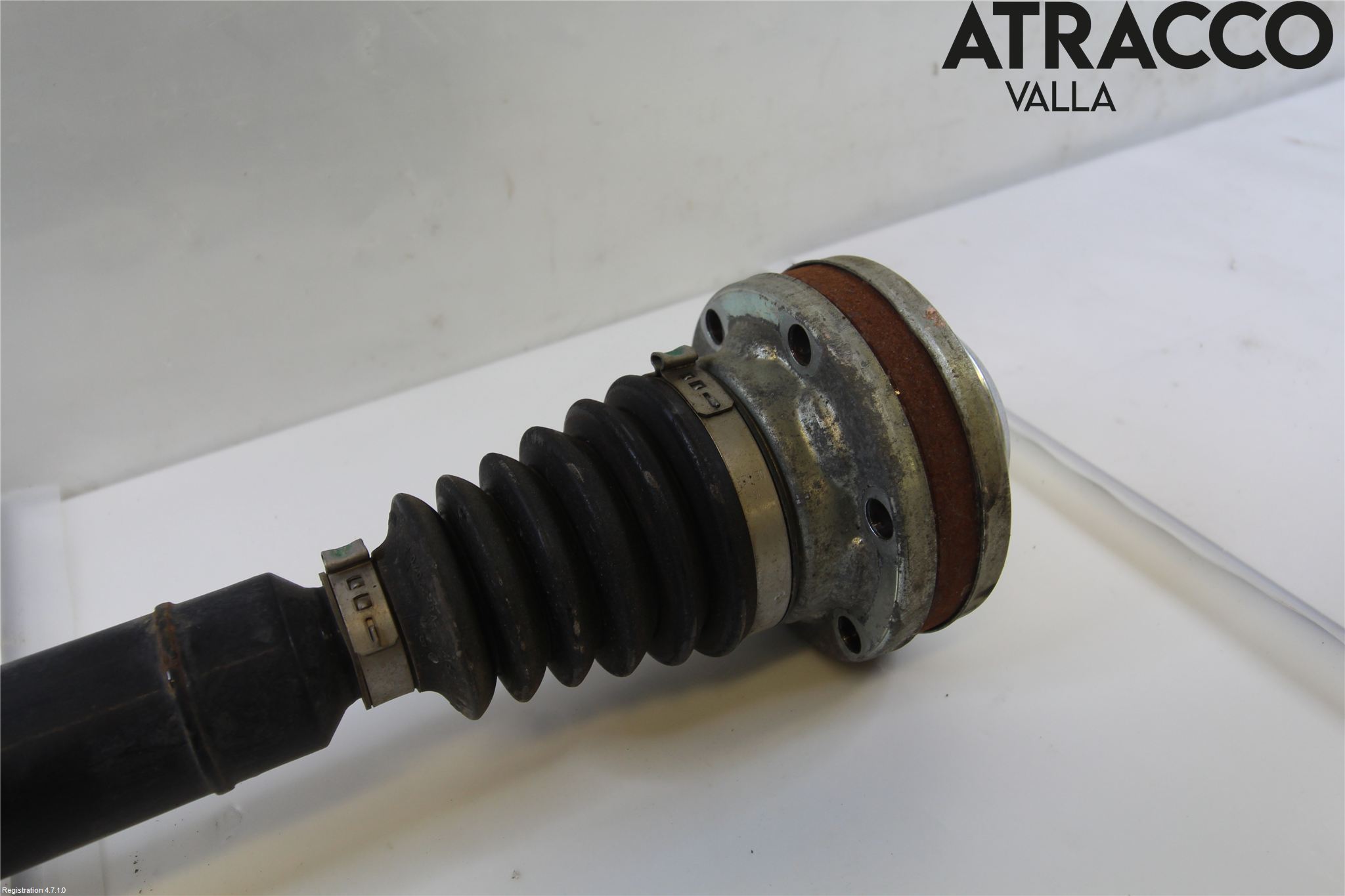 Volkswagen VW PASSAT 11-14 Drivaksel Foran Kompl Høyre