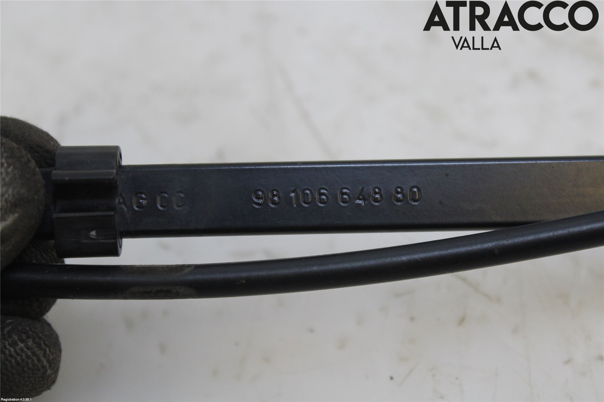 Peugeot 3008 17-24 Viskerarm-Armer Frontrute