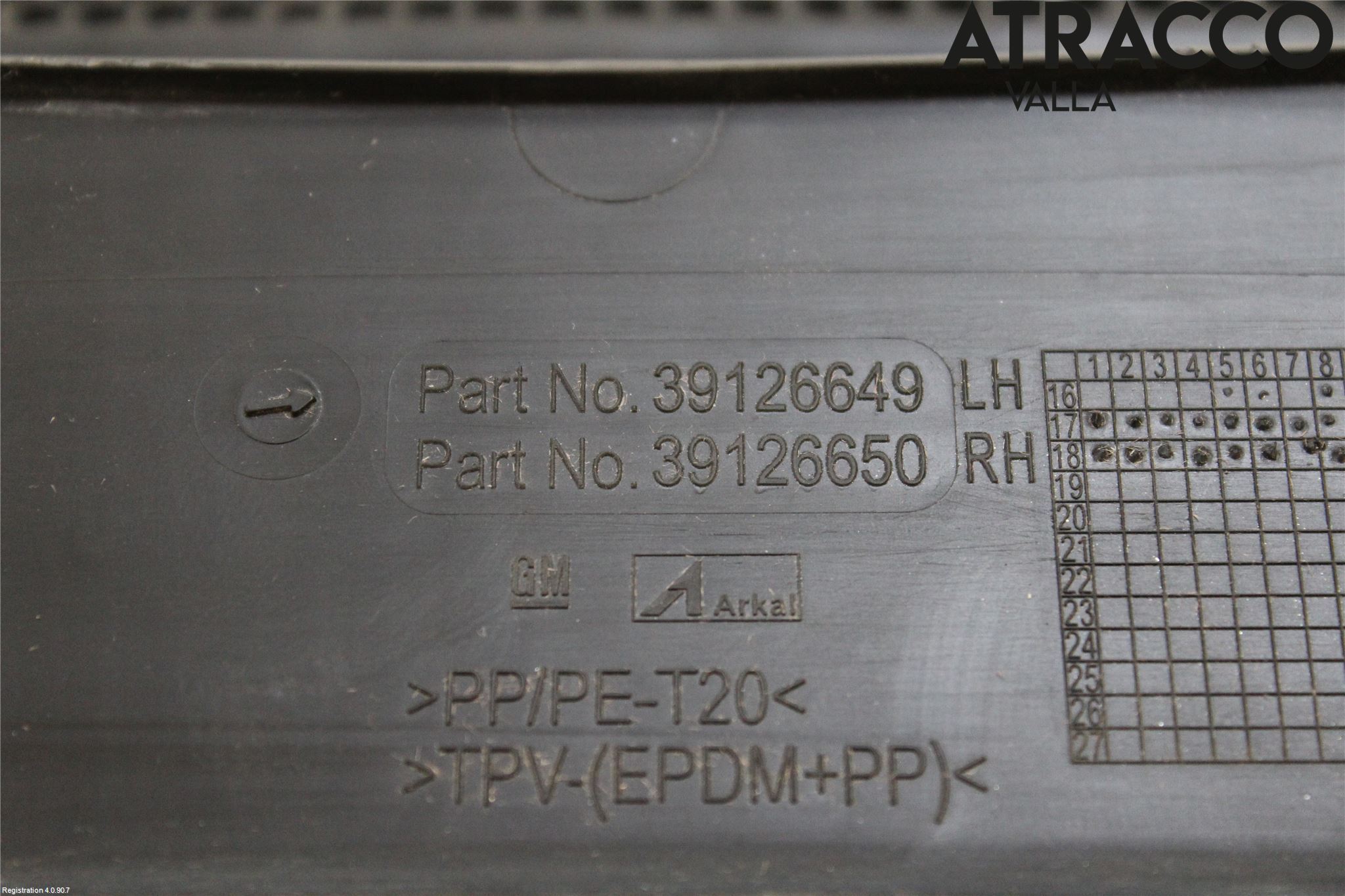 Opel INSIGNIA 17- Visker Deksel-Grill-Under Frr