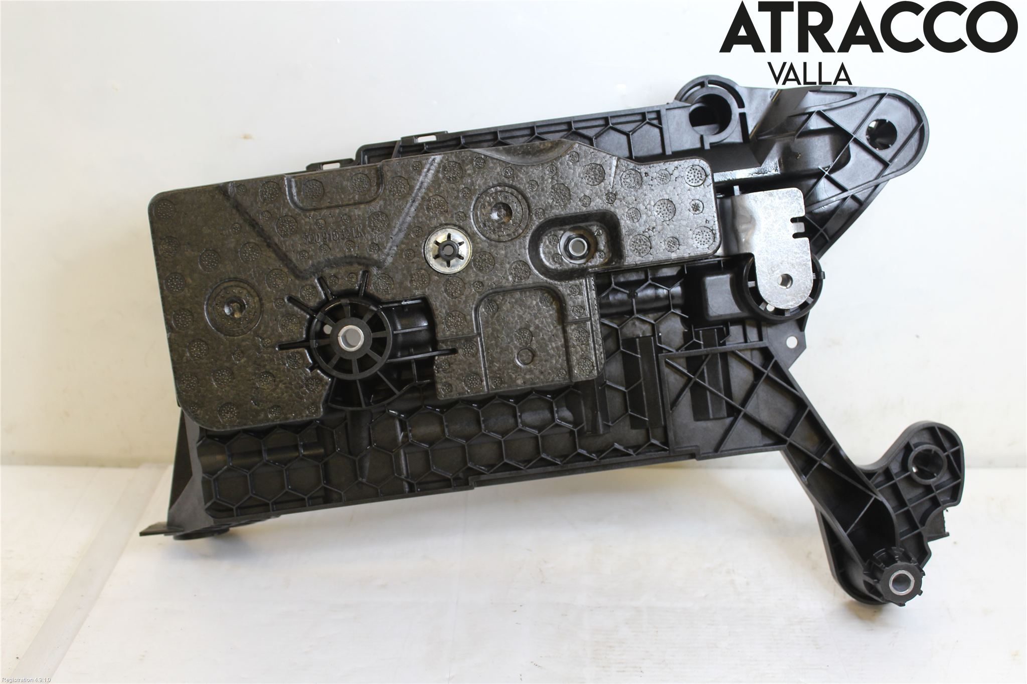 Volkswagen VW T-ROC 18- Batterikasse - Feste - Holder