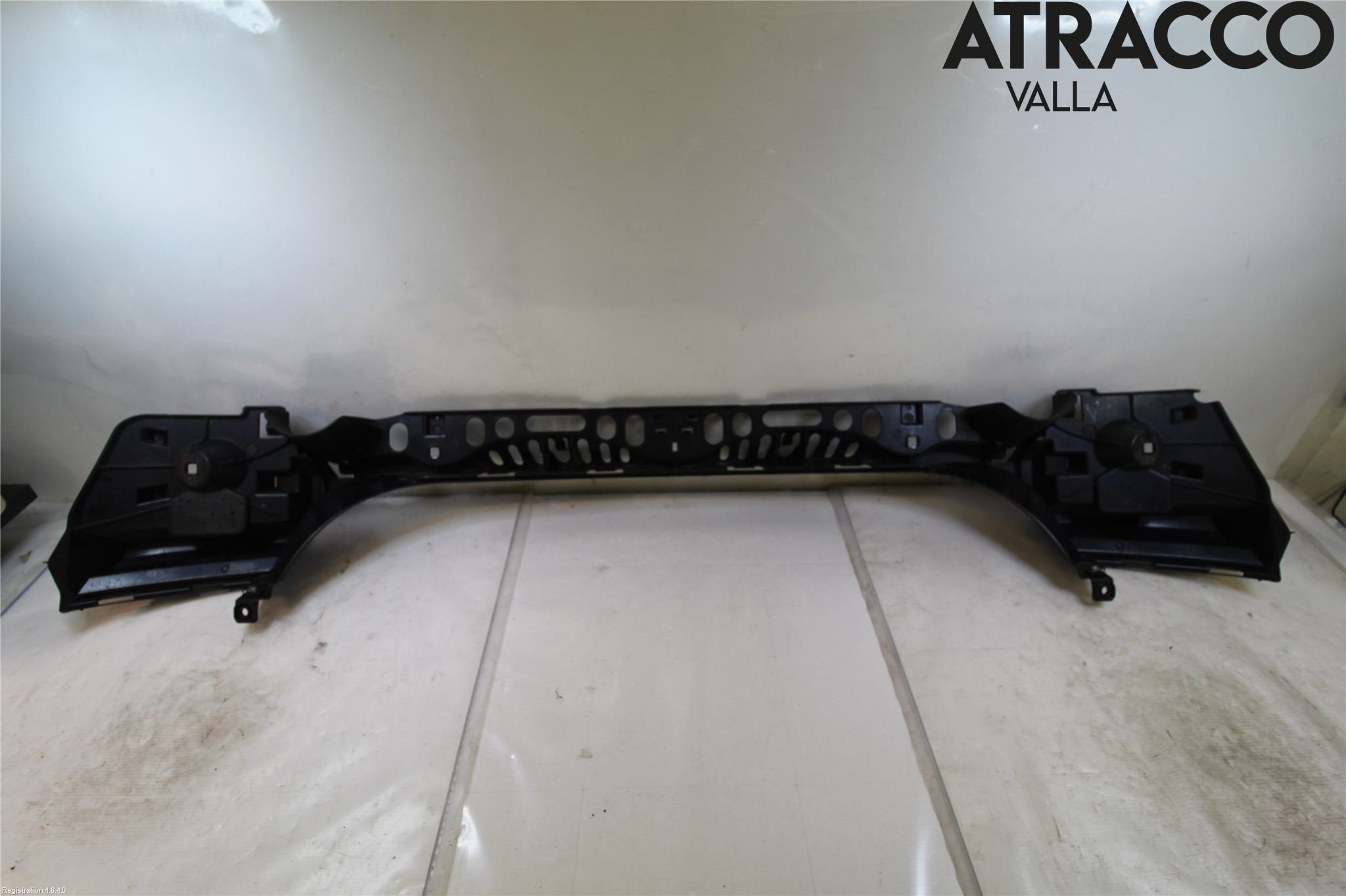BMW 5 F10/F11/F18 09-17 Støtfanger Bak Deform Element