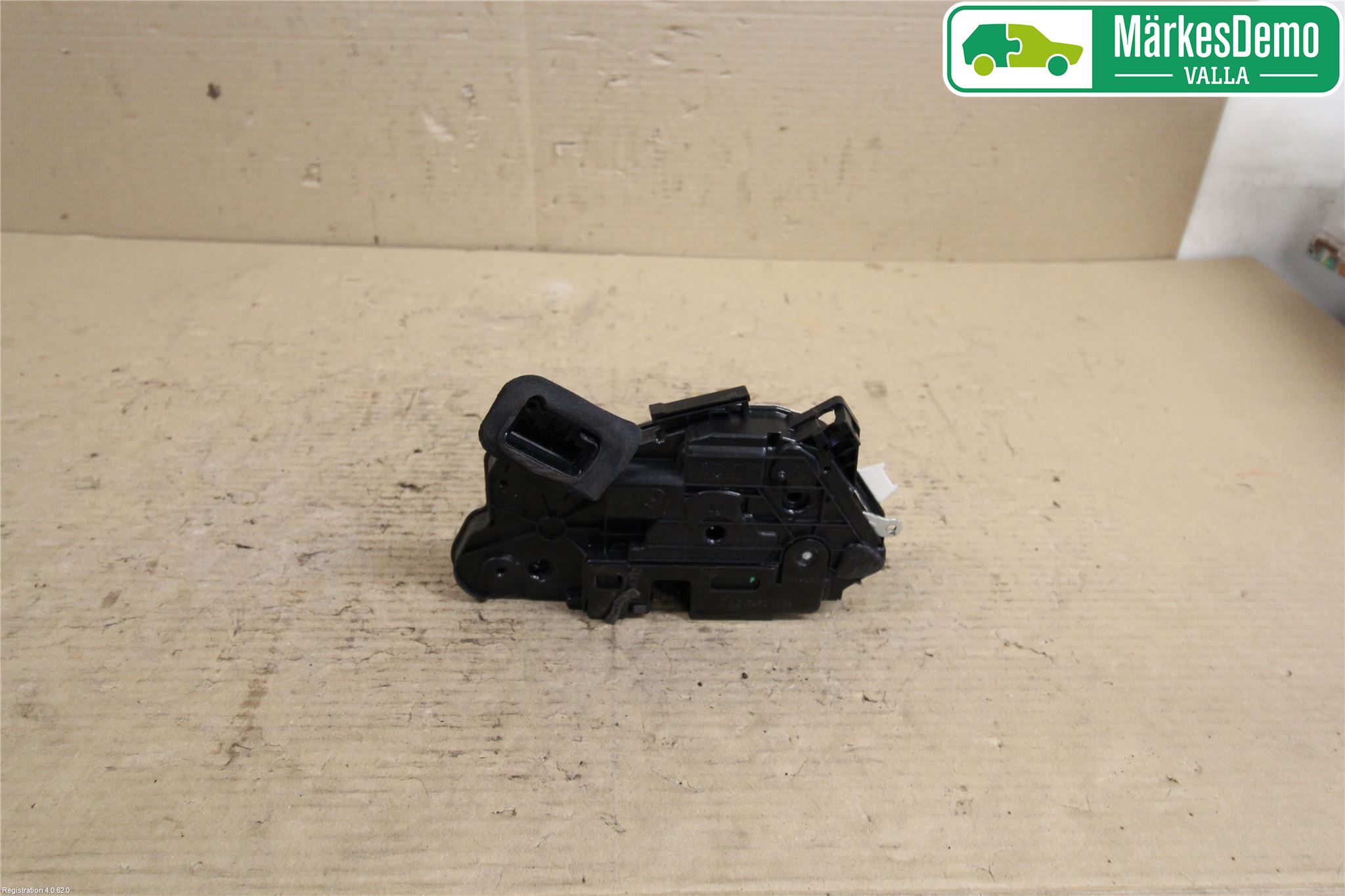 Volkswagen VW POLO 10-17 Dørlås - Låsekasse