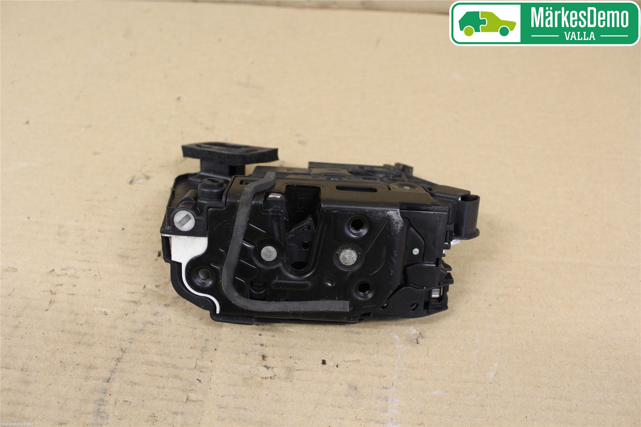 Volkswagen VW GOLF / E-GOLF VII 13-20 Dørlås - Låsekasse