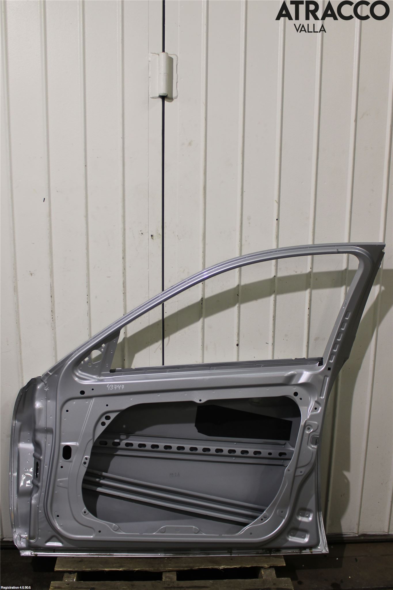 Mercedes-Benz MB E-KLASS (W212) 09-16 Dør 4D Foran Høyre