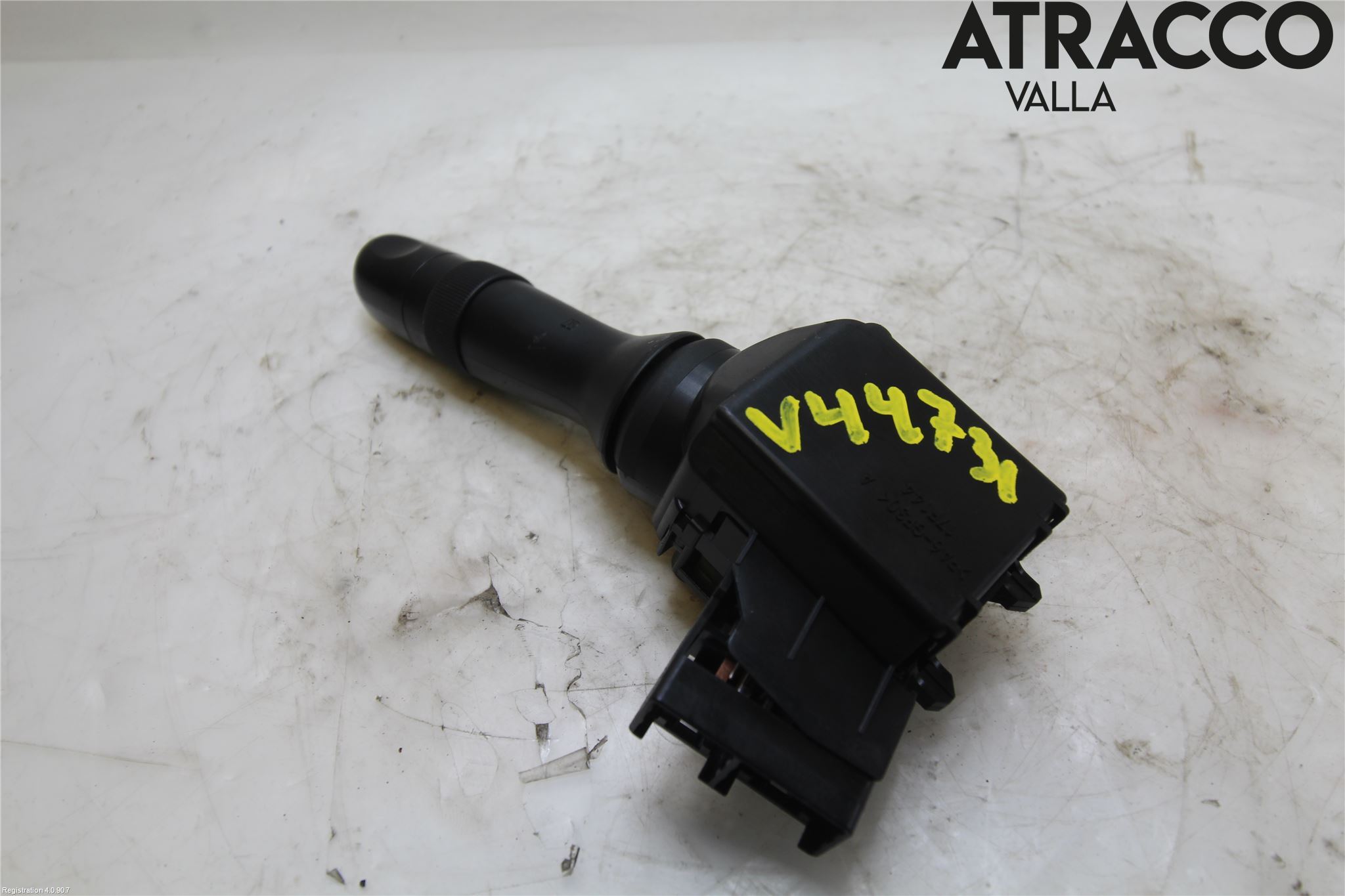 Toyota AURIS 07-09 Bryter Ratt Visker - Spyler