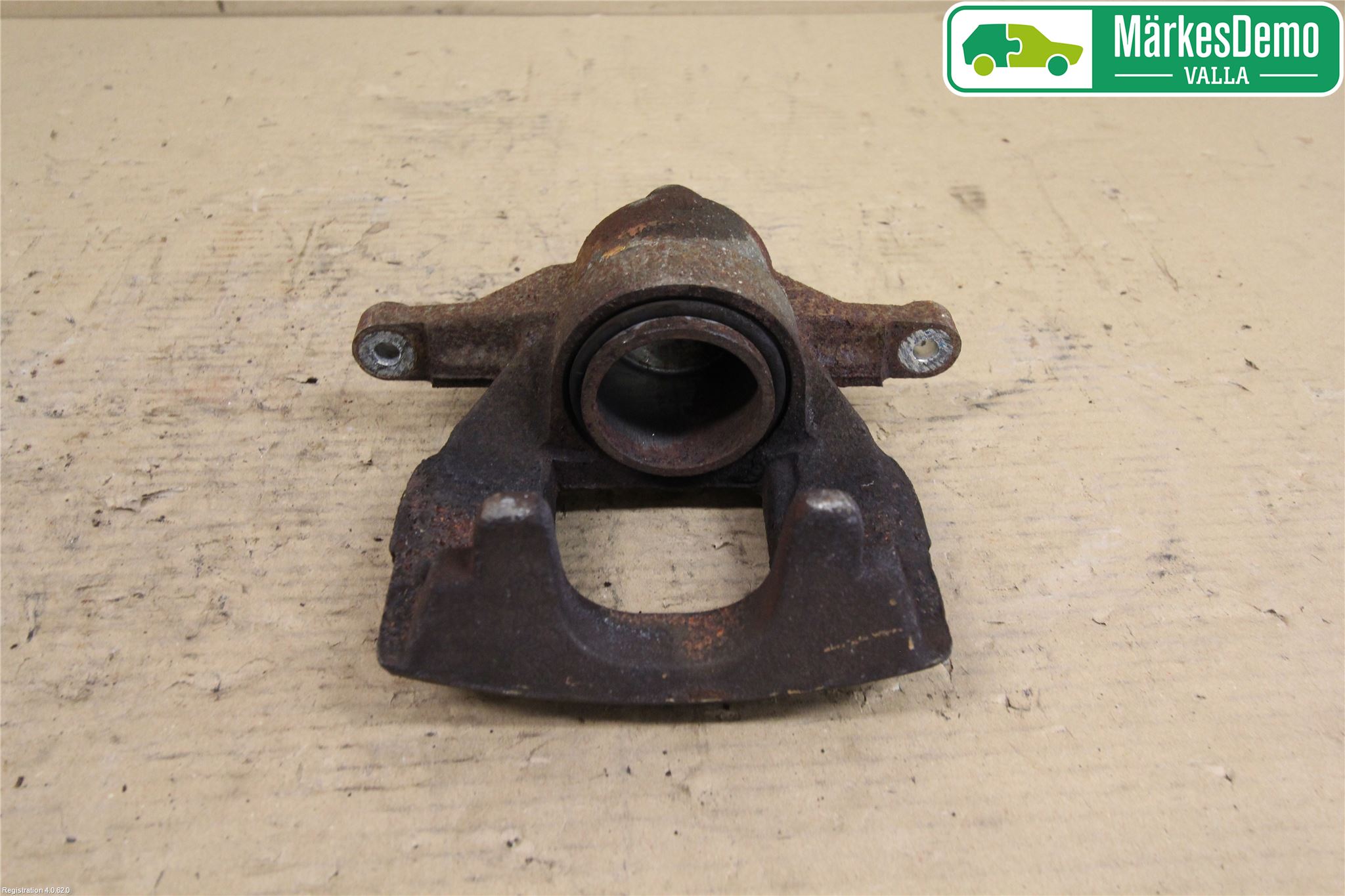 Toyota AVENSIS 09-15 Bremsecaliper Foran Venstre