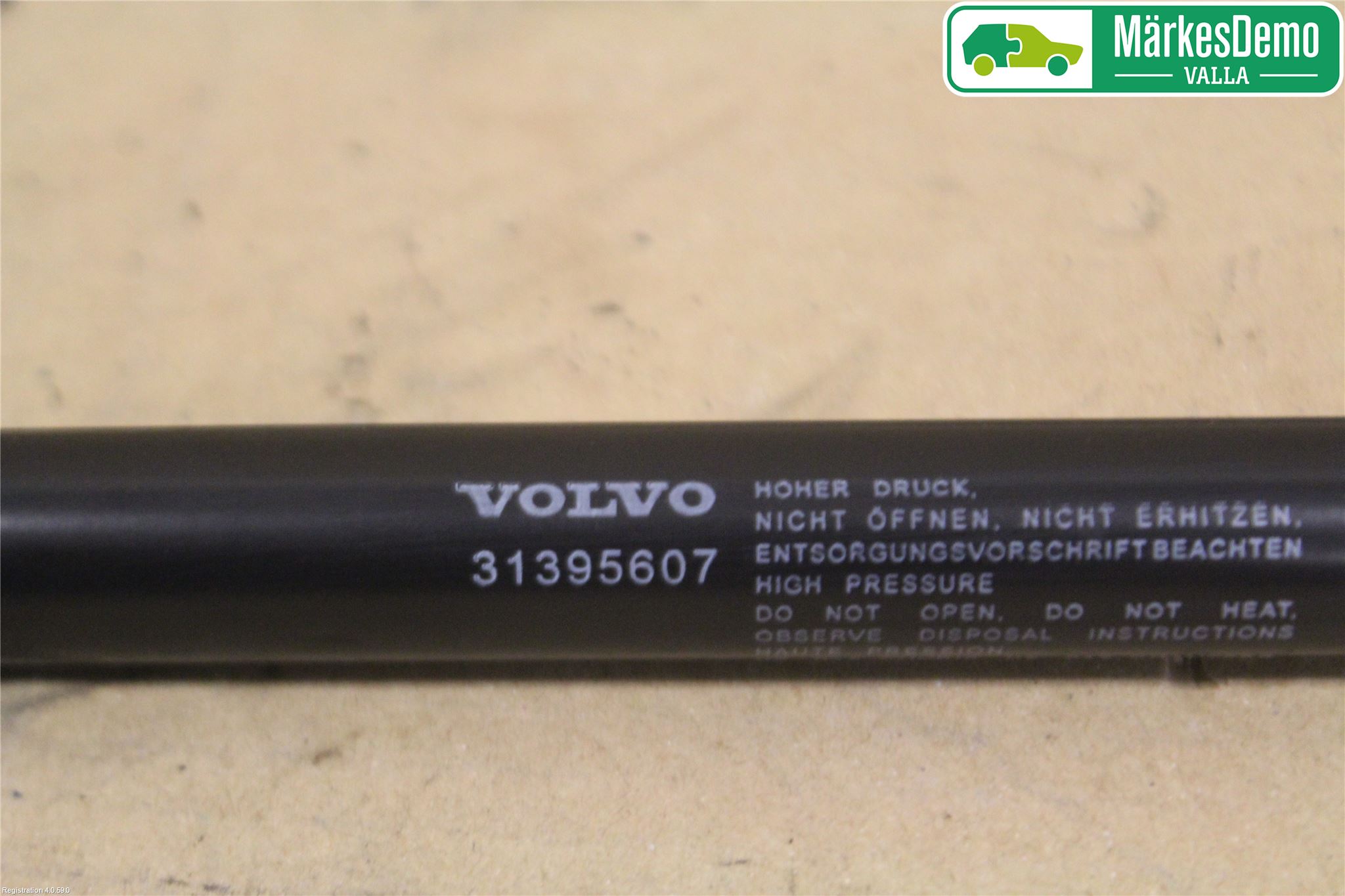 Volvo V40 12-19 Bakluke Demper-Gassfjær