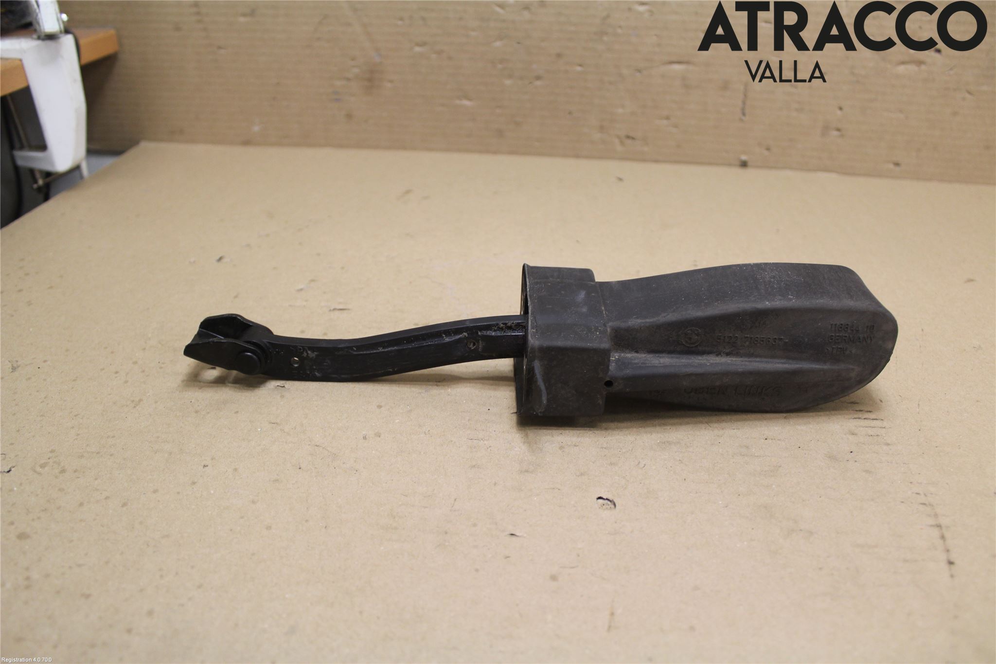 BMW 5 F10/F11/F18 09-17 Dørstopper