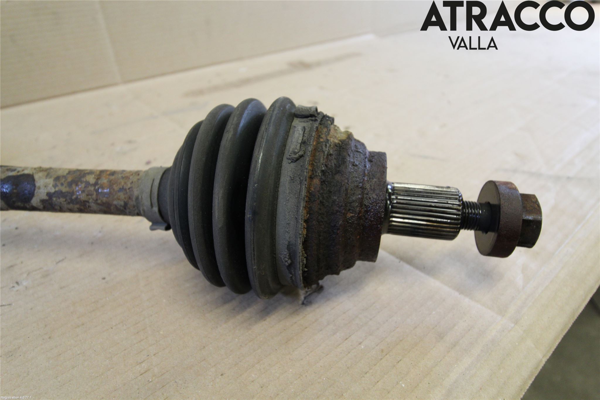 Audi A3/S3     04-05 Drivaksel Foran Kompl Venstre