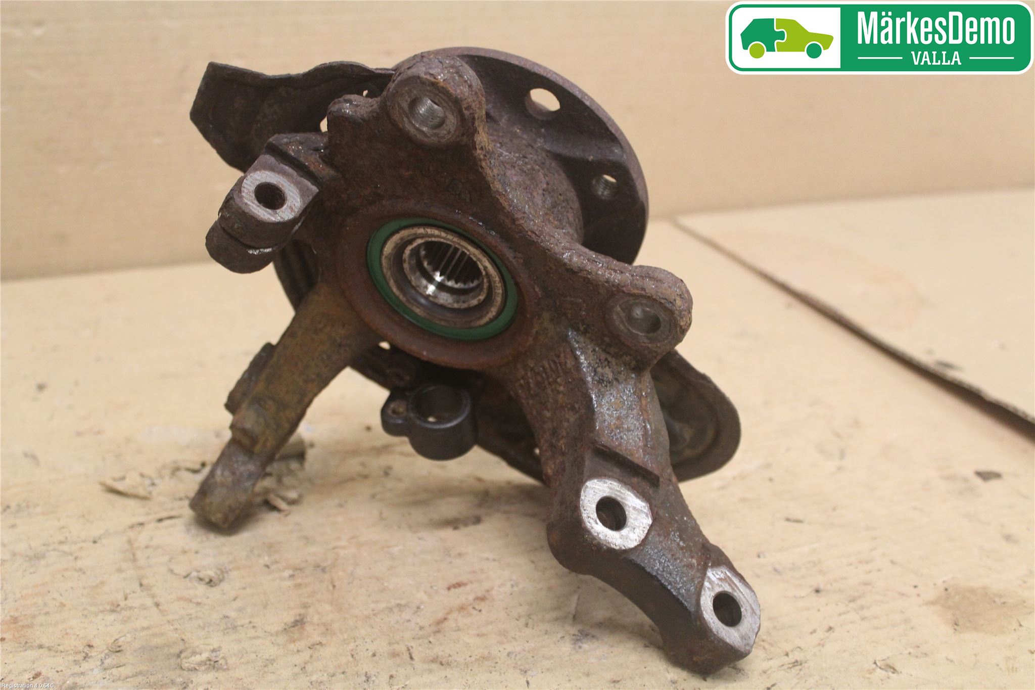 Opel COMBO 02-12 Spindel Vf