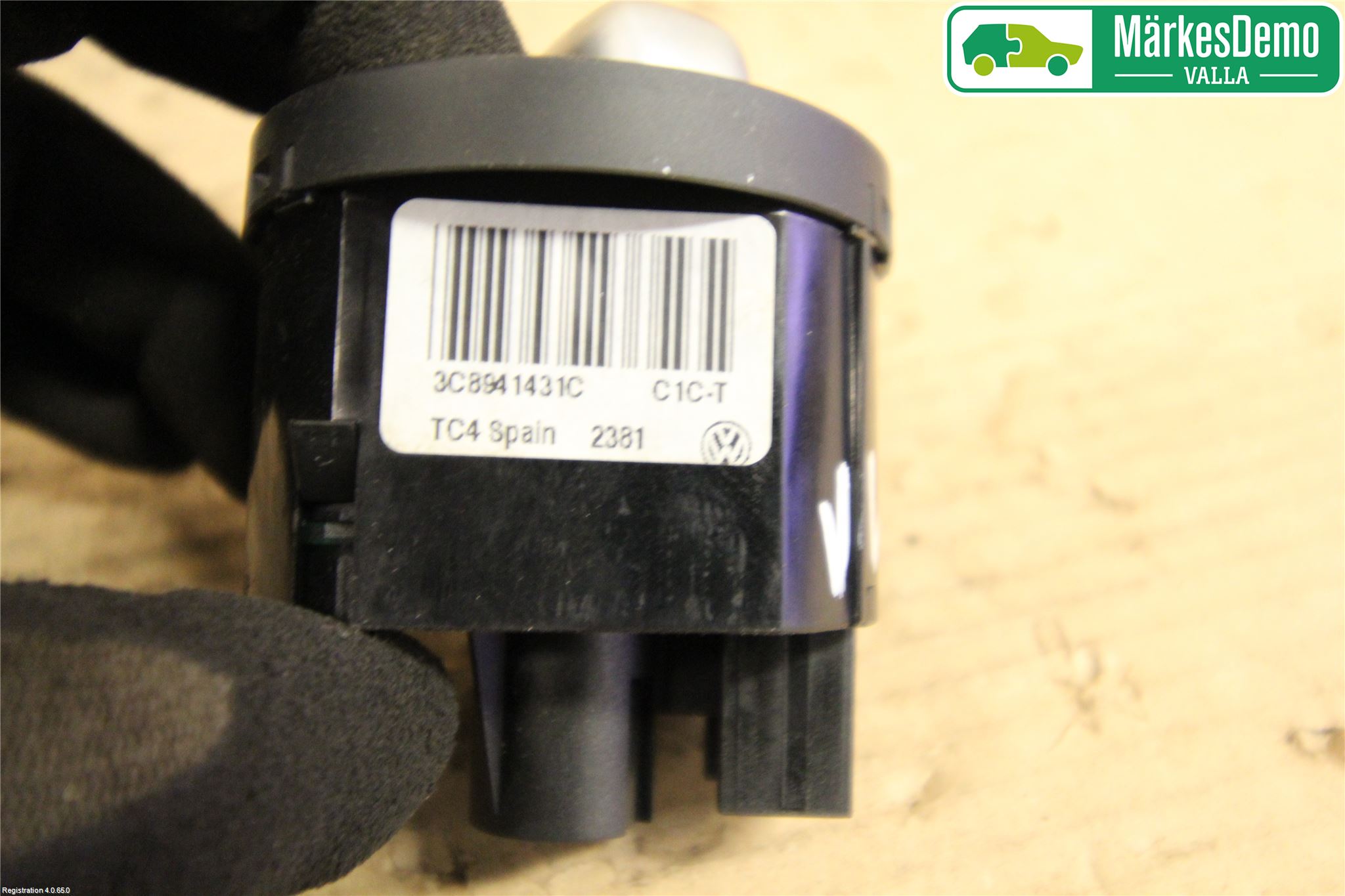 Volkswagen VW GOLF VI 09-13 Bryter Hovedlys