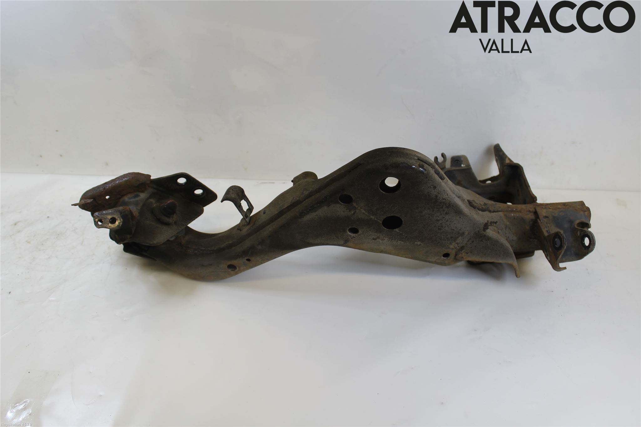 Nissan QASHQAI 14-17 Bærearm Bak Høyre