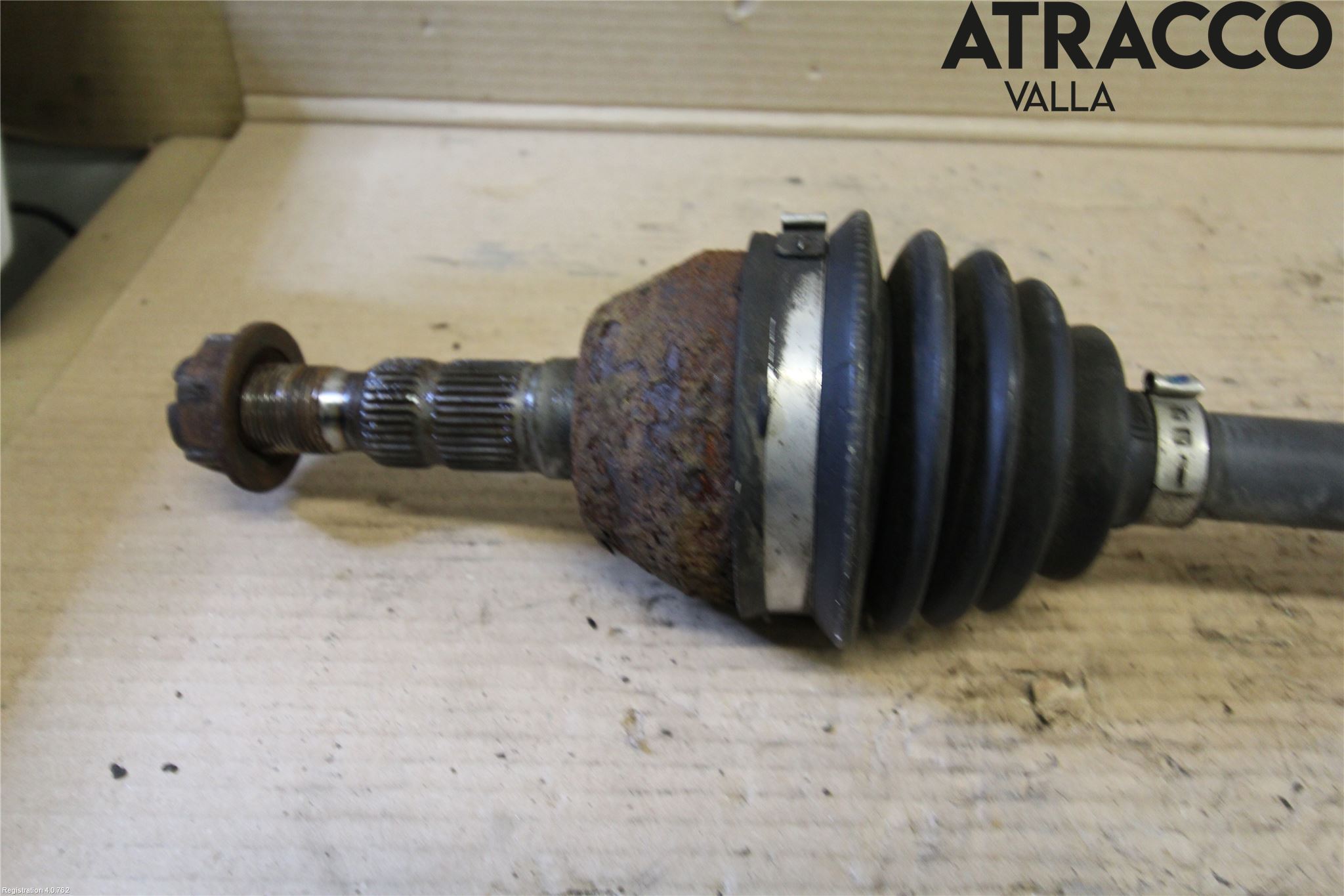 Opel ASTRA H 04-12 Drivaksel Foran Kompl Høyre