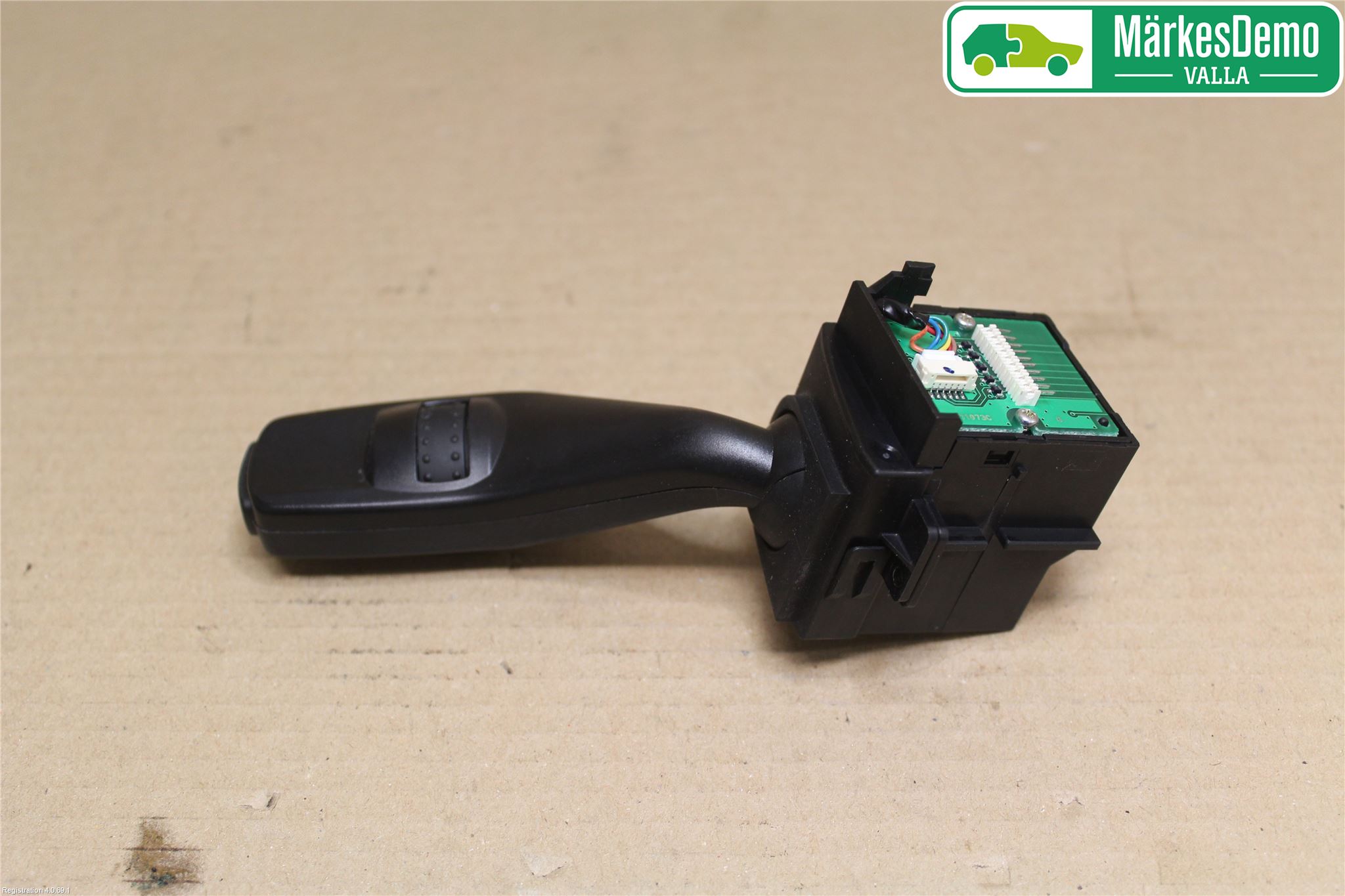 Ford S-MAX 06-15 Bryter Ratt Visker - Spyler