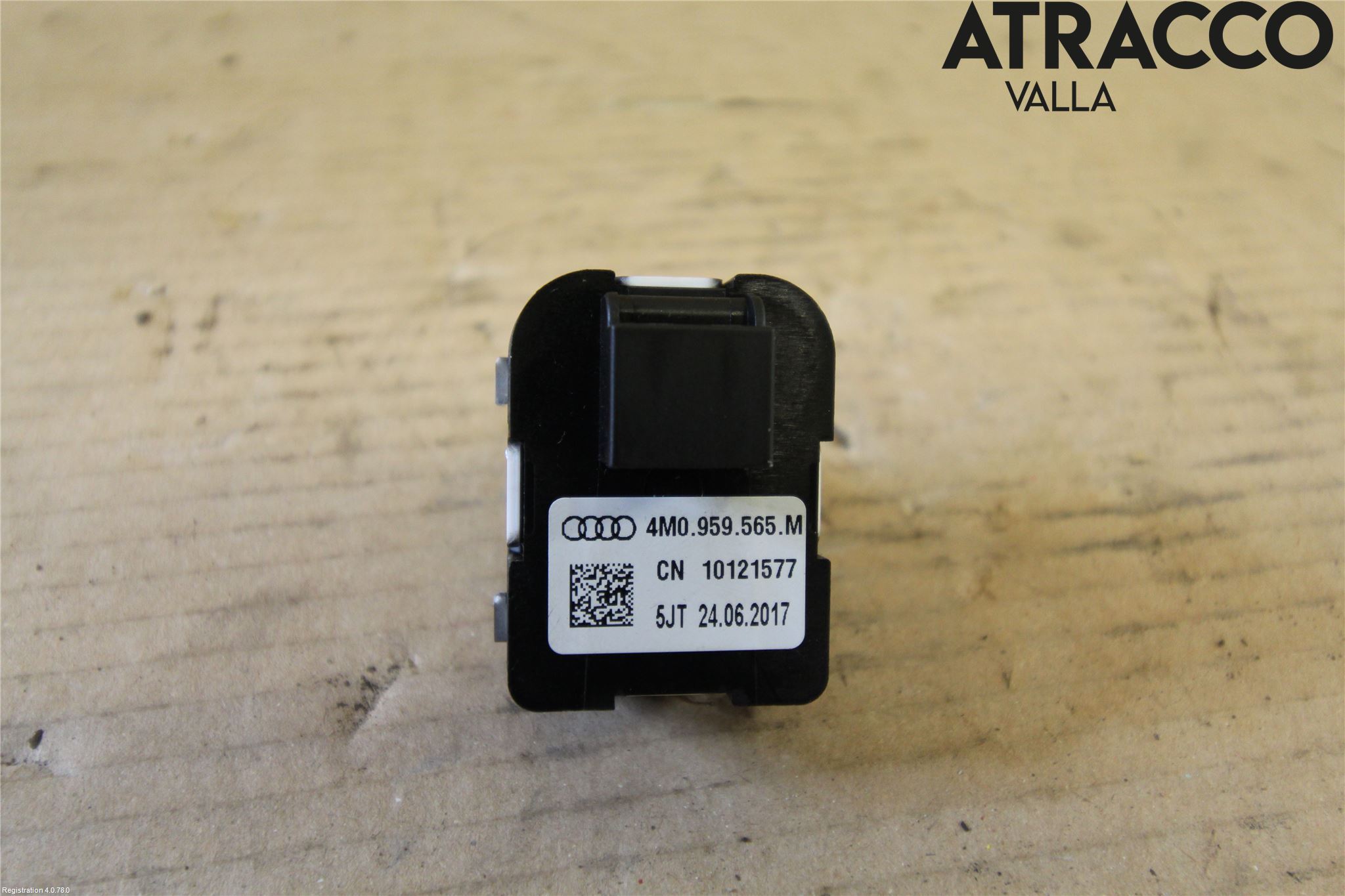 Audi A4/S4 B9 16-19 Bryter Speil