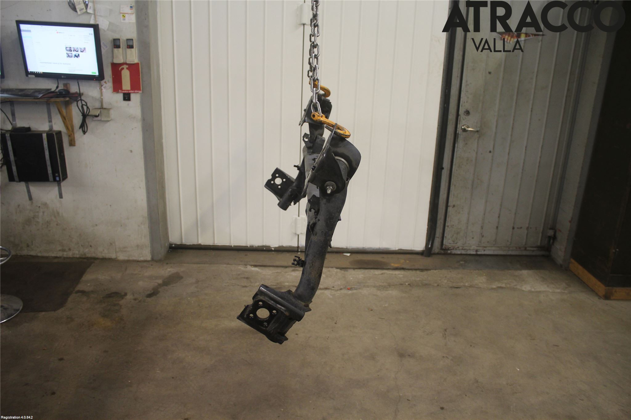 Renault CLIO IV 16-19 Bakaksel Feste Travers-Ramme