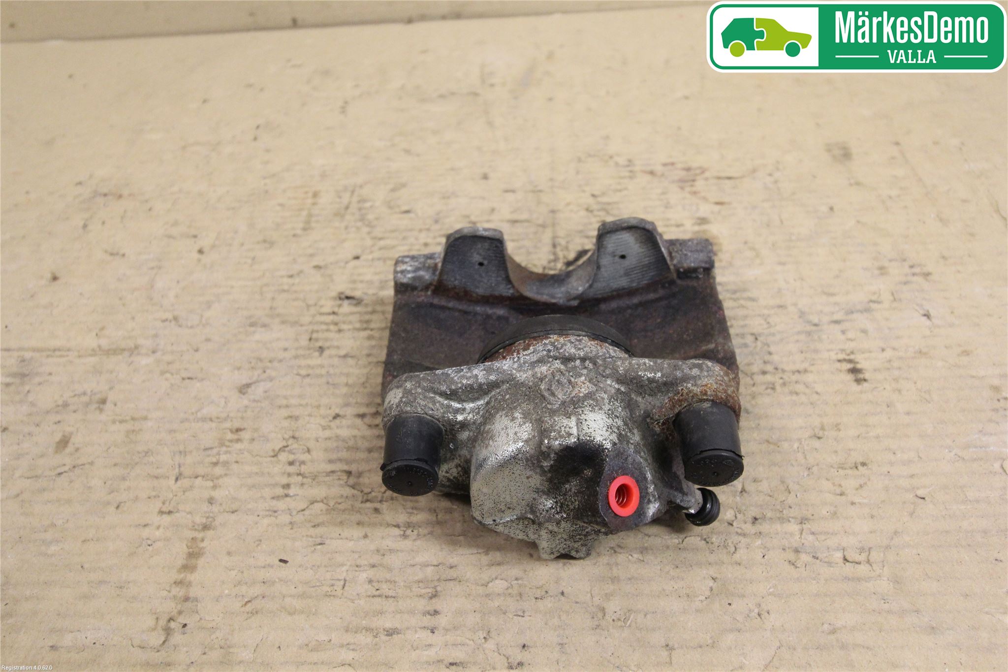 Dacia DUSTER 10-17 Bremsecaliper Foran Venstre