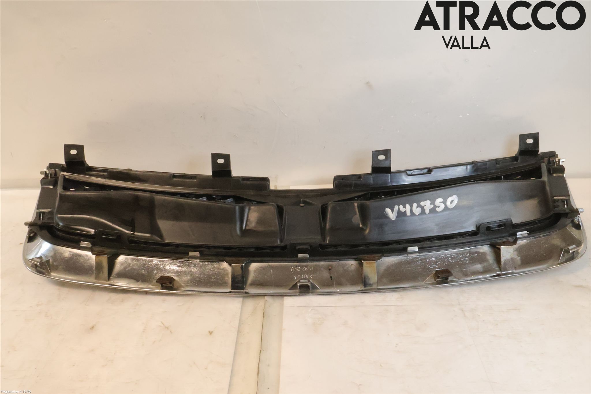 Suzuki GRAND VITARA II 06-14 Grill Komplett