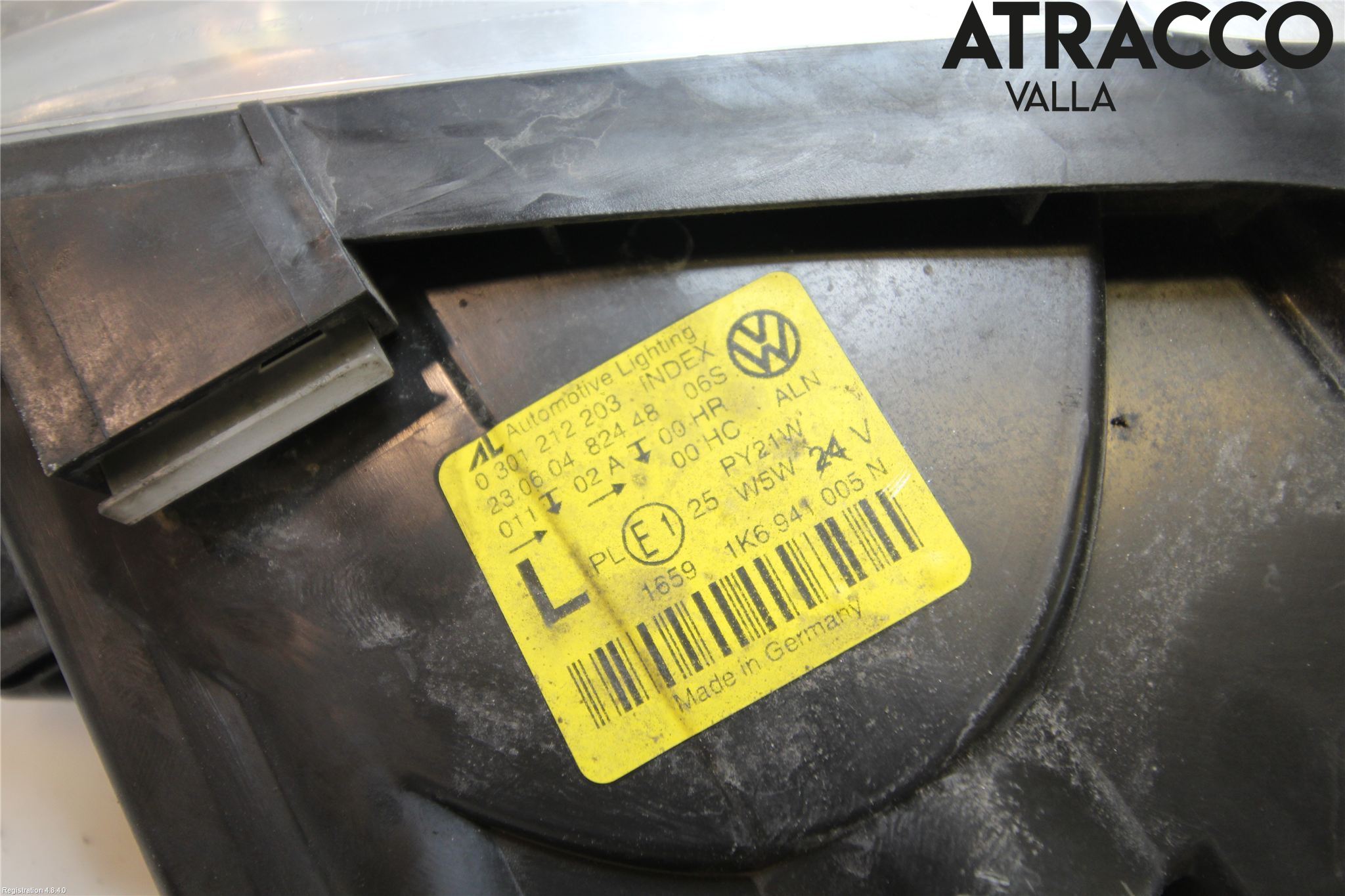 Volkswagen VW GOLF V 04-09 Frontlykt Venstre