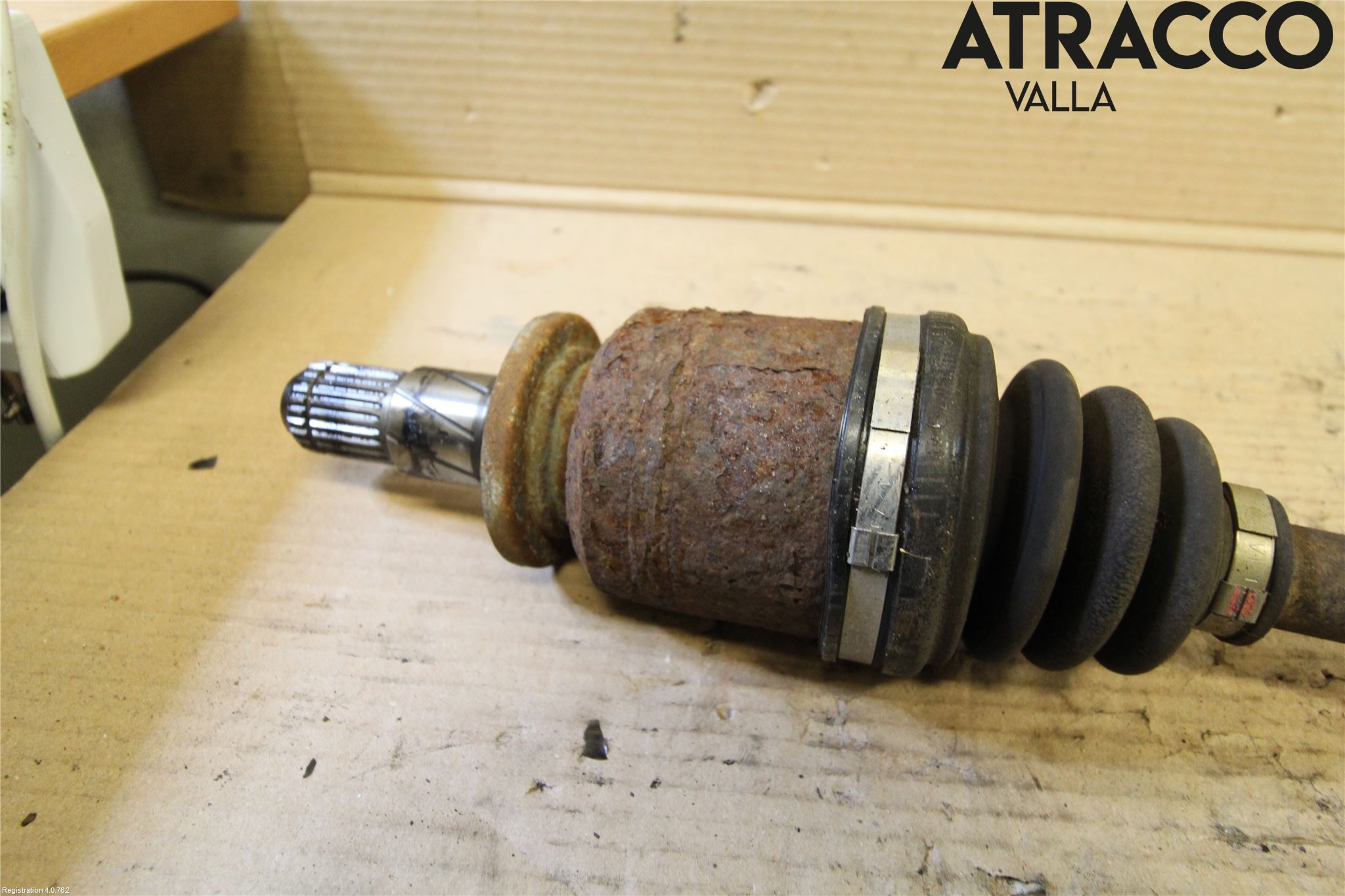 Subaru LEGACY 10-14 Drivaksel Bak Kompl  V = H