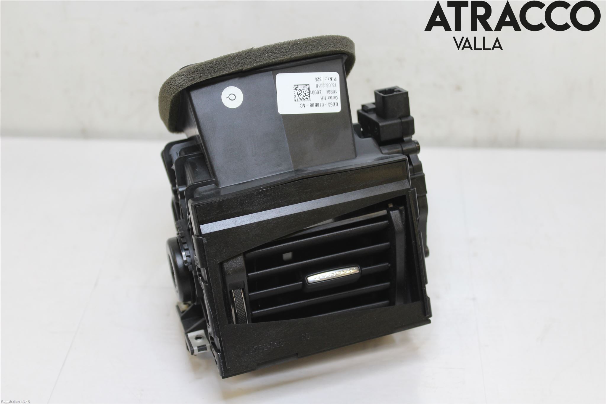 Jaguar XF (X260) 16-24 Dashbord Kanal - Dyse