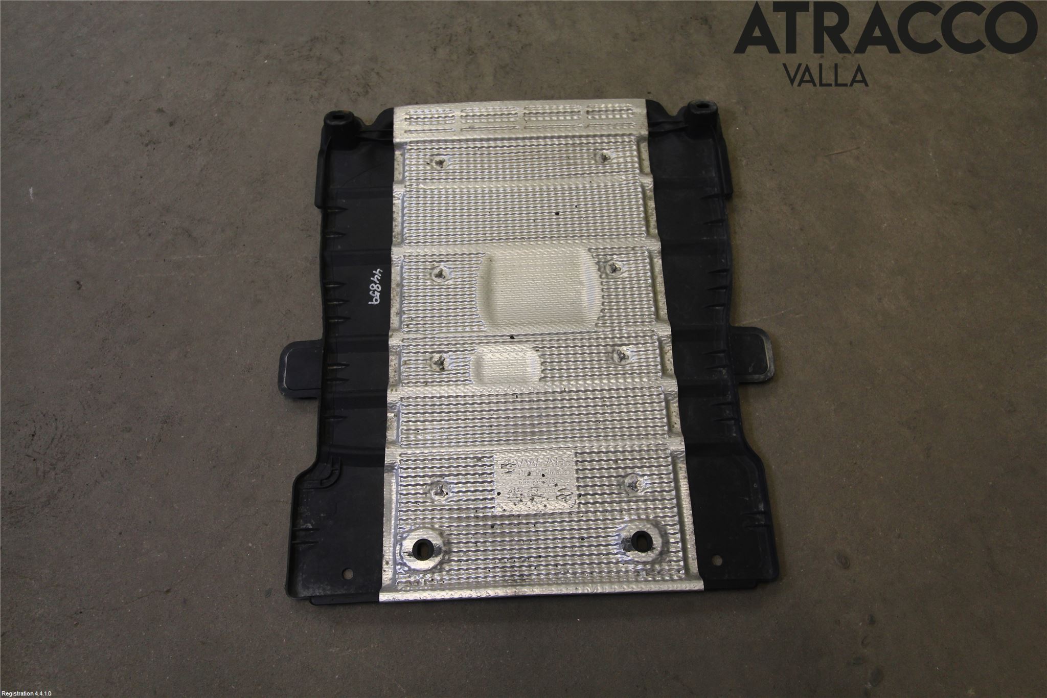 Volkswagen VW PASSAT 15-19 Bunnplate U Motor-Gear-Dørk