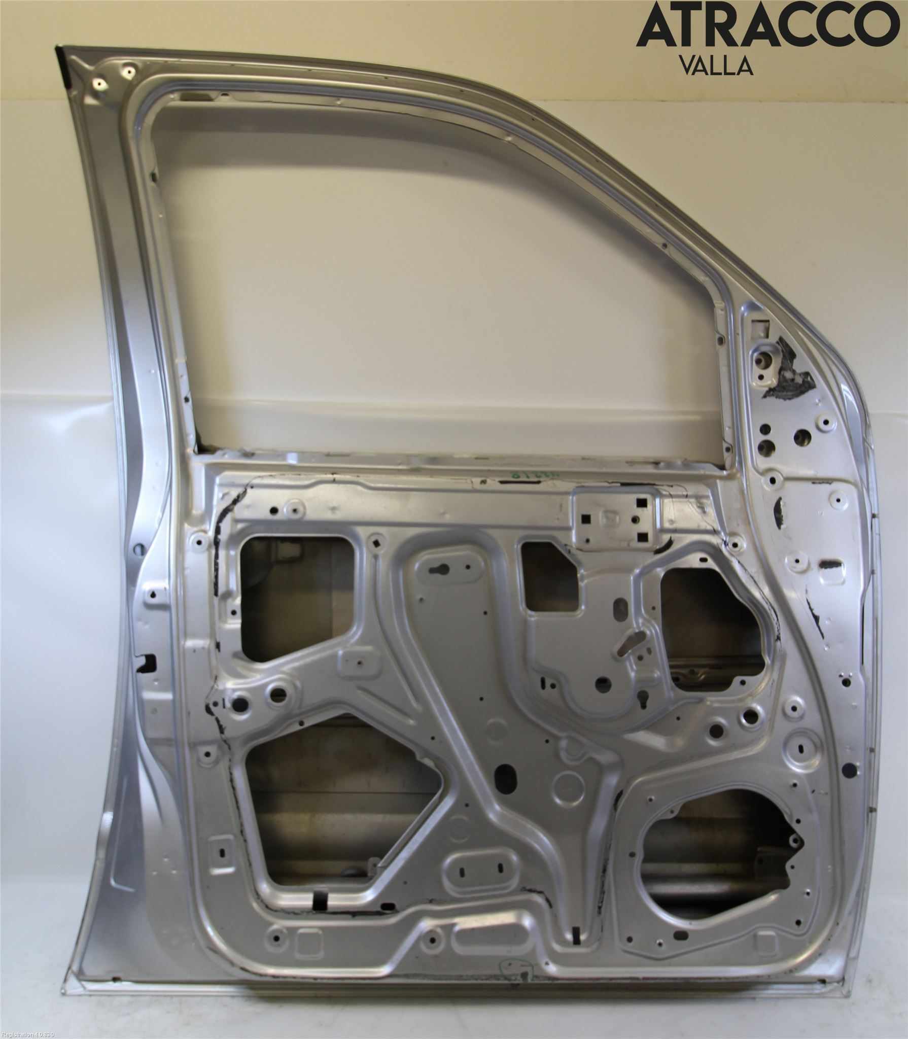 Nissan NAVARA 05-16 Dør 4D Foran Venstre