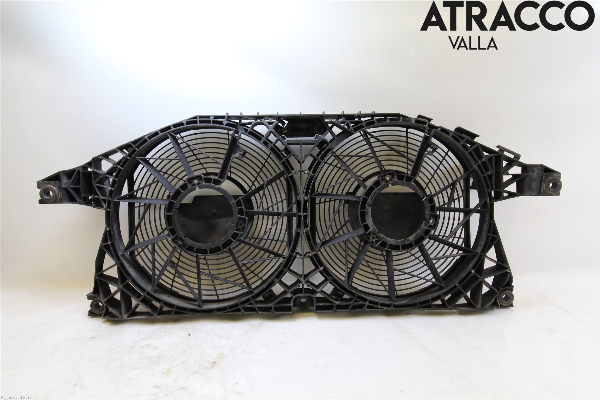 Mercedes-Benz MB VITO/VIANO (W639) 04-14 Kjølevifte-Radiator Hus-Kåpe
