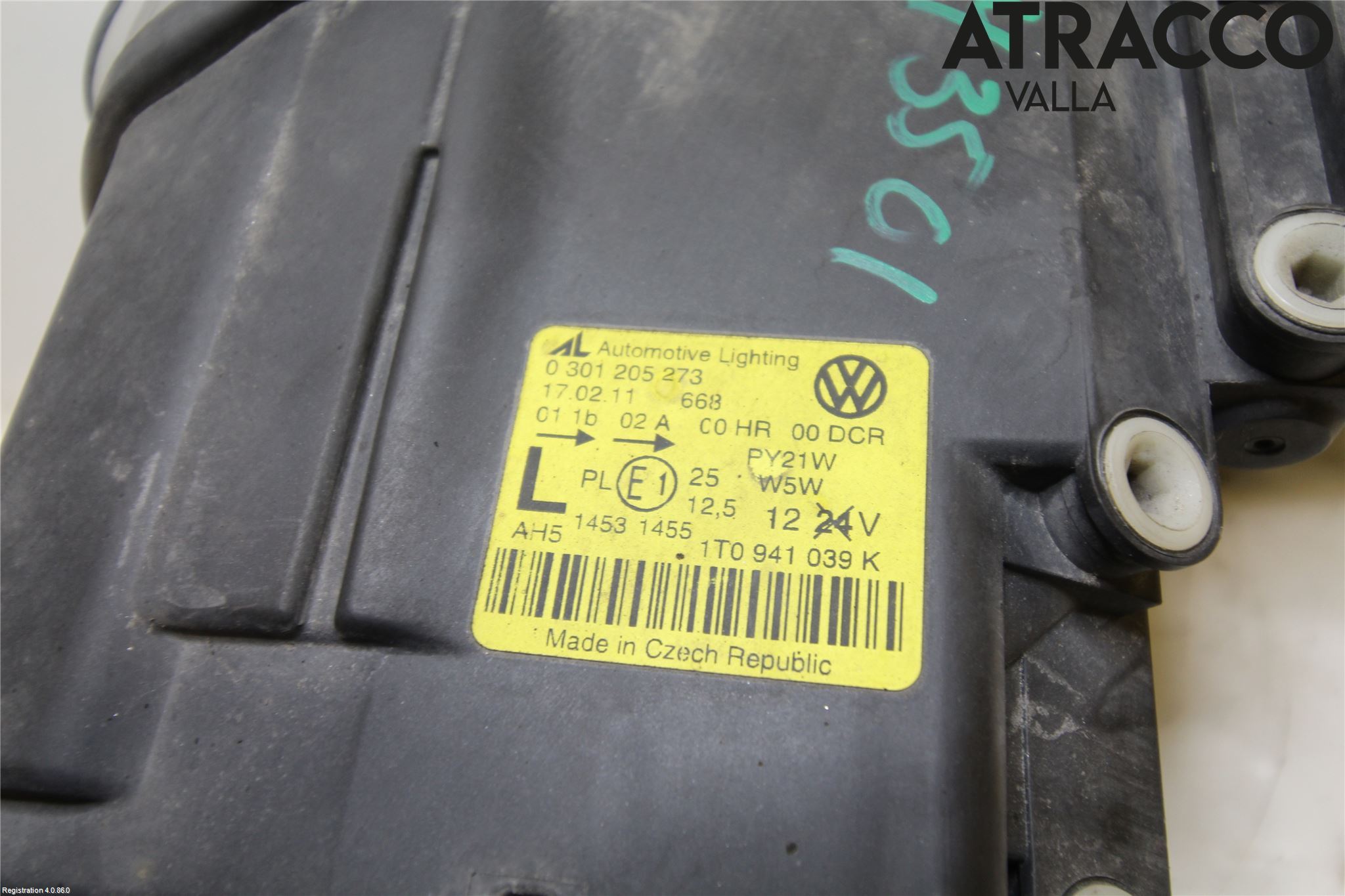 Volkswagen VW TOURAN 03-10 Frontlykt Venstre