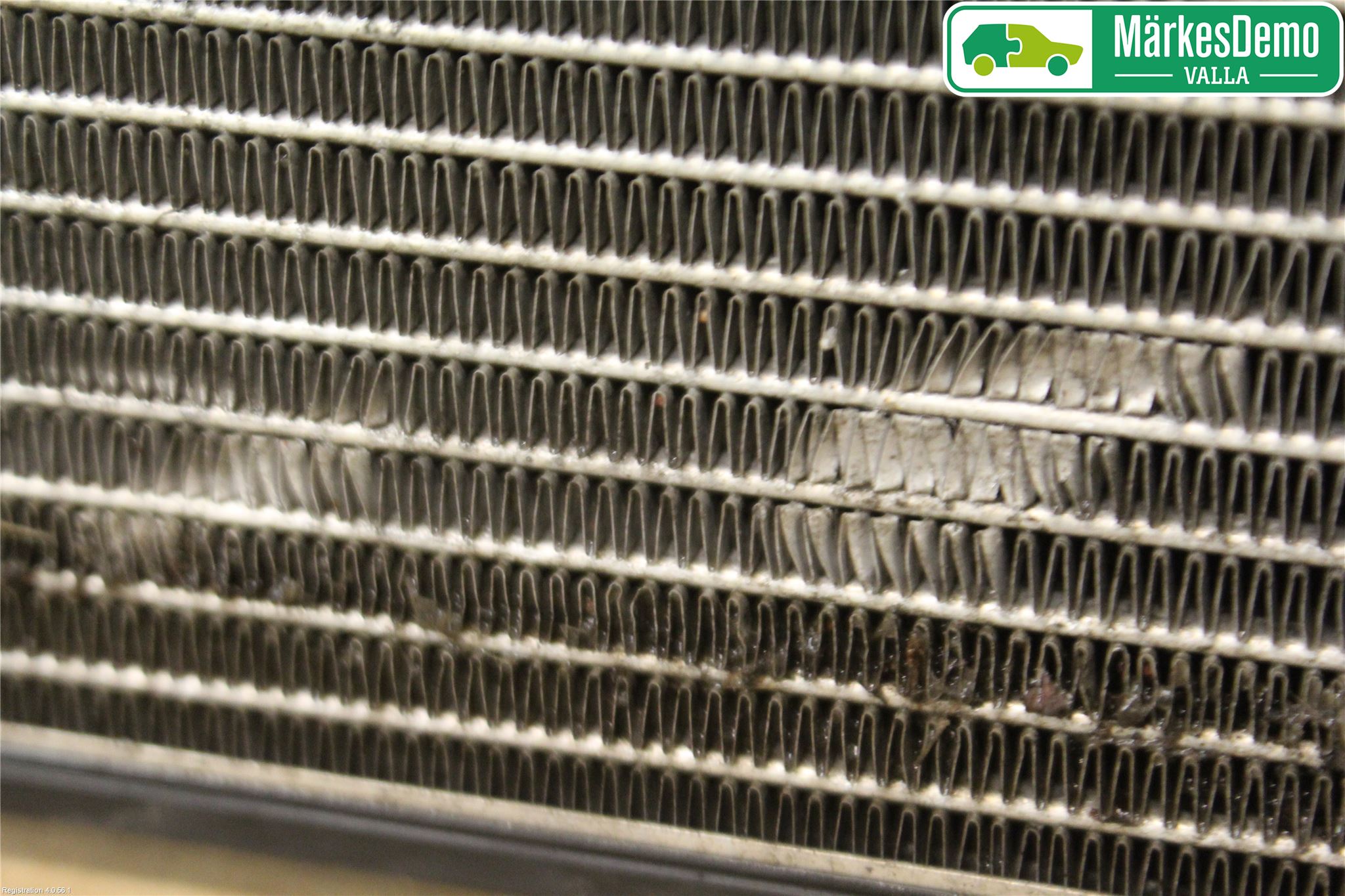 Volkswagen VW TOURAN 03-10 Radiator Automat