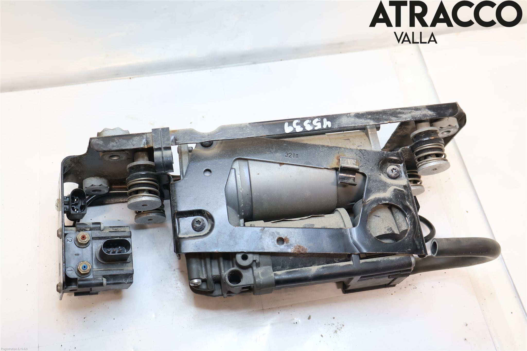 BMW 5 F10/F11/F18 09-17 Fjæring Kompressor Støtd-Fjæri