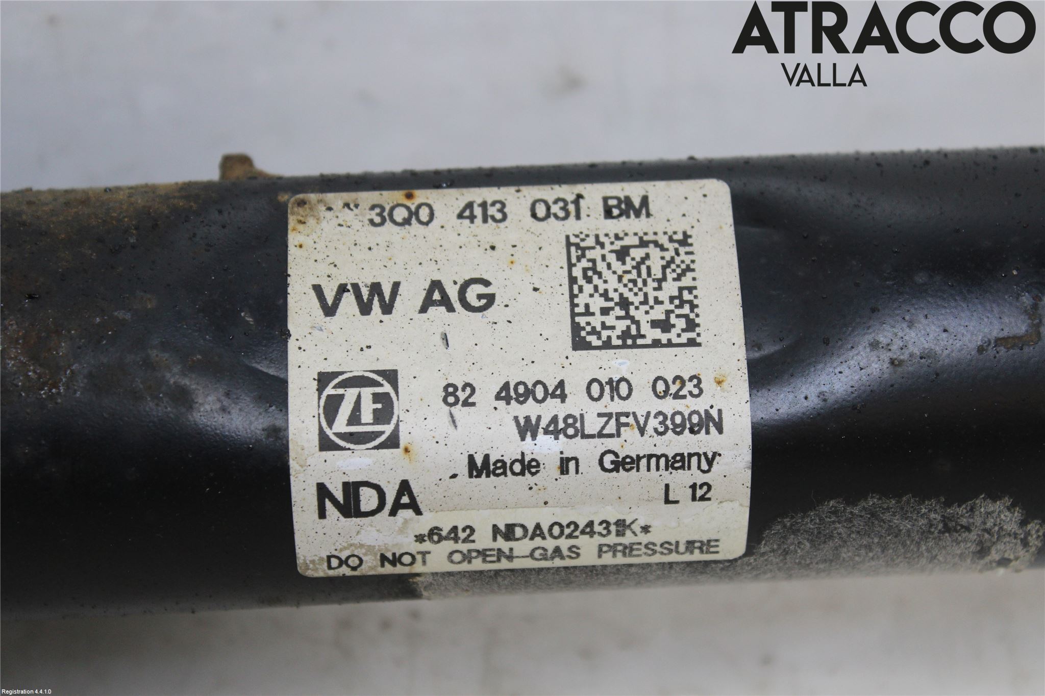 Volkswagen VW PASSAT 15-19 Fjærbein Foran Høyre