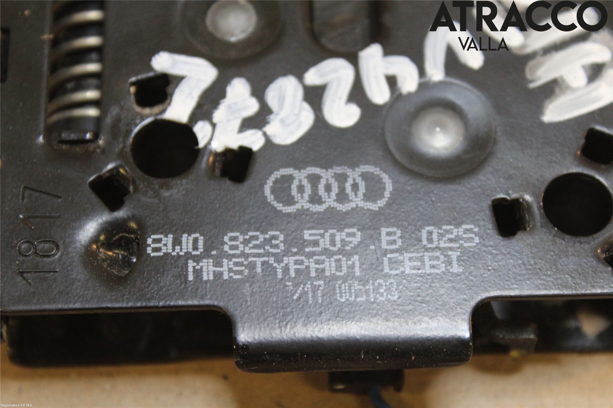 Audi A4/S4 B9 16-19 Panserlås