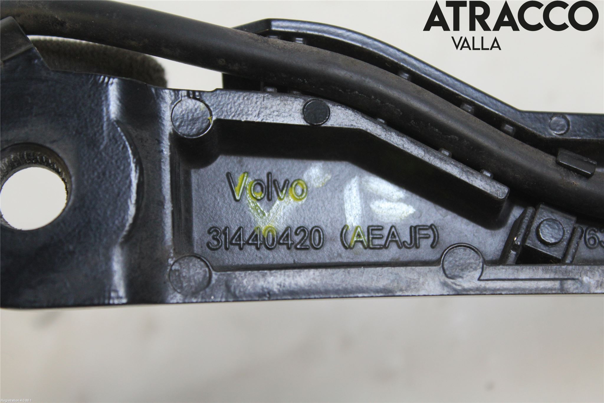Volvo V90 17->> Viskerarm-Armer Frontrute
