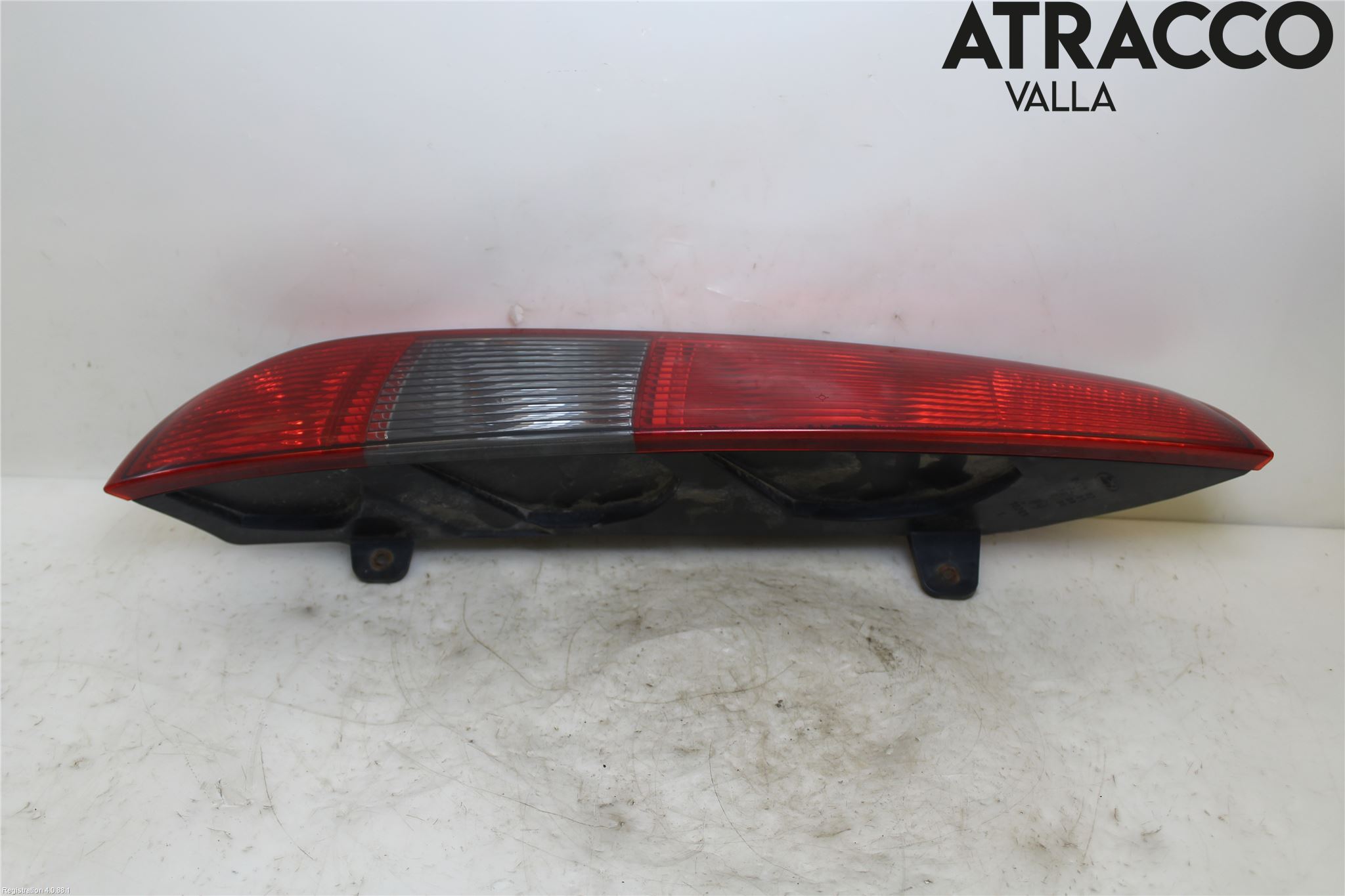 Ford FOCUS     04-07 Baklykt Venstre